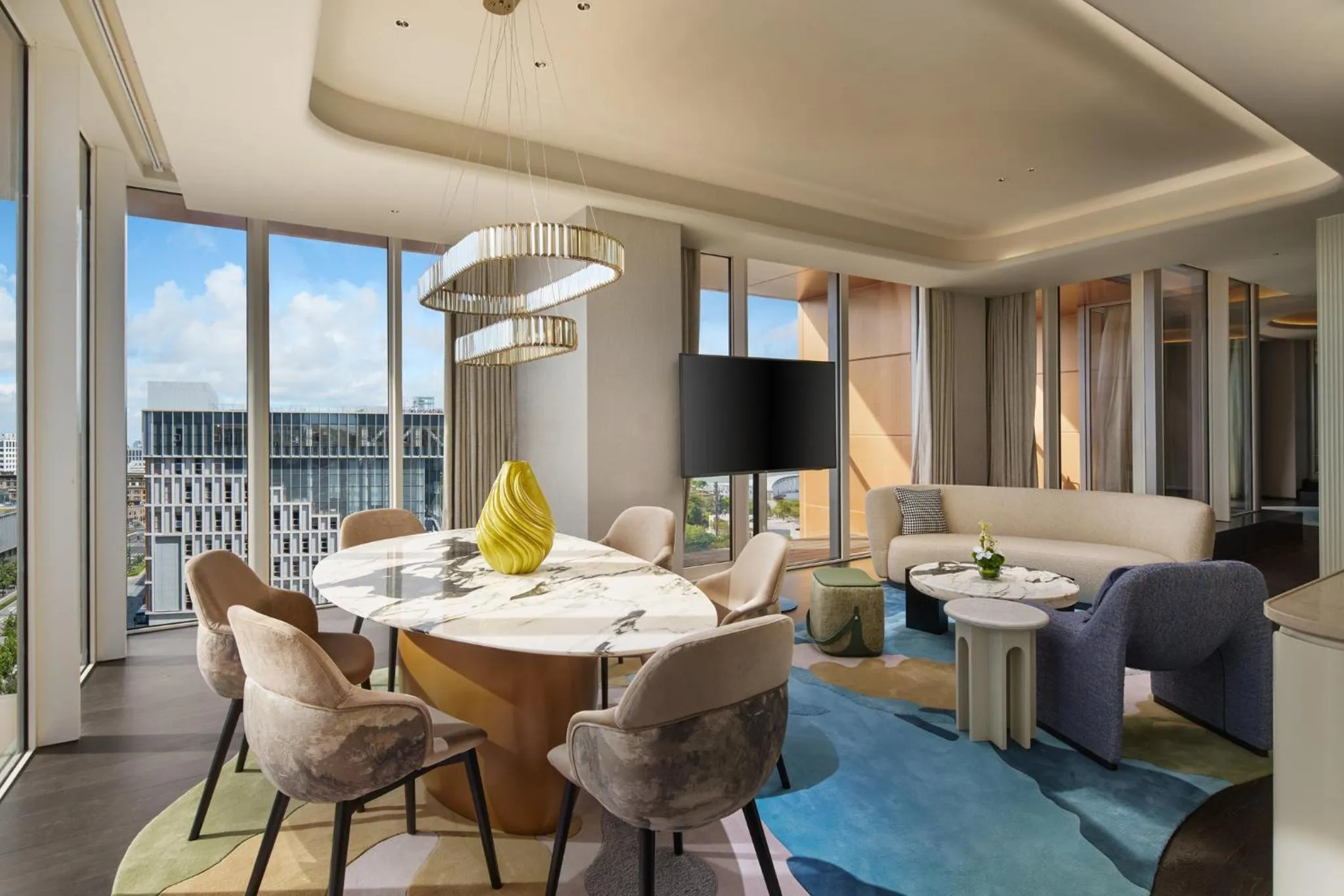 Photo of the whole room in Hotel Indigo Shanghai Harbour City