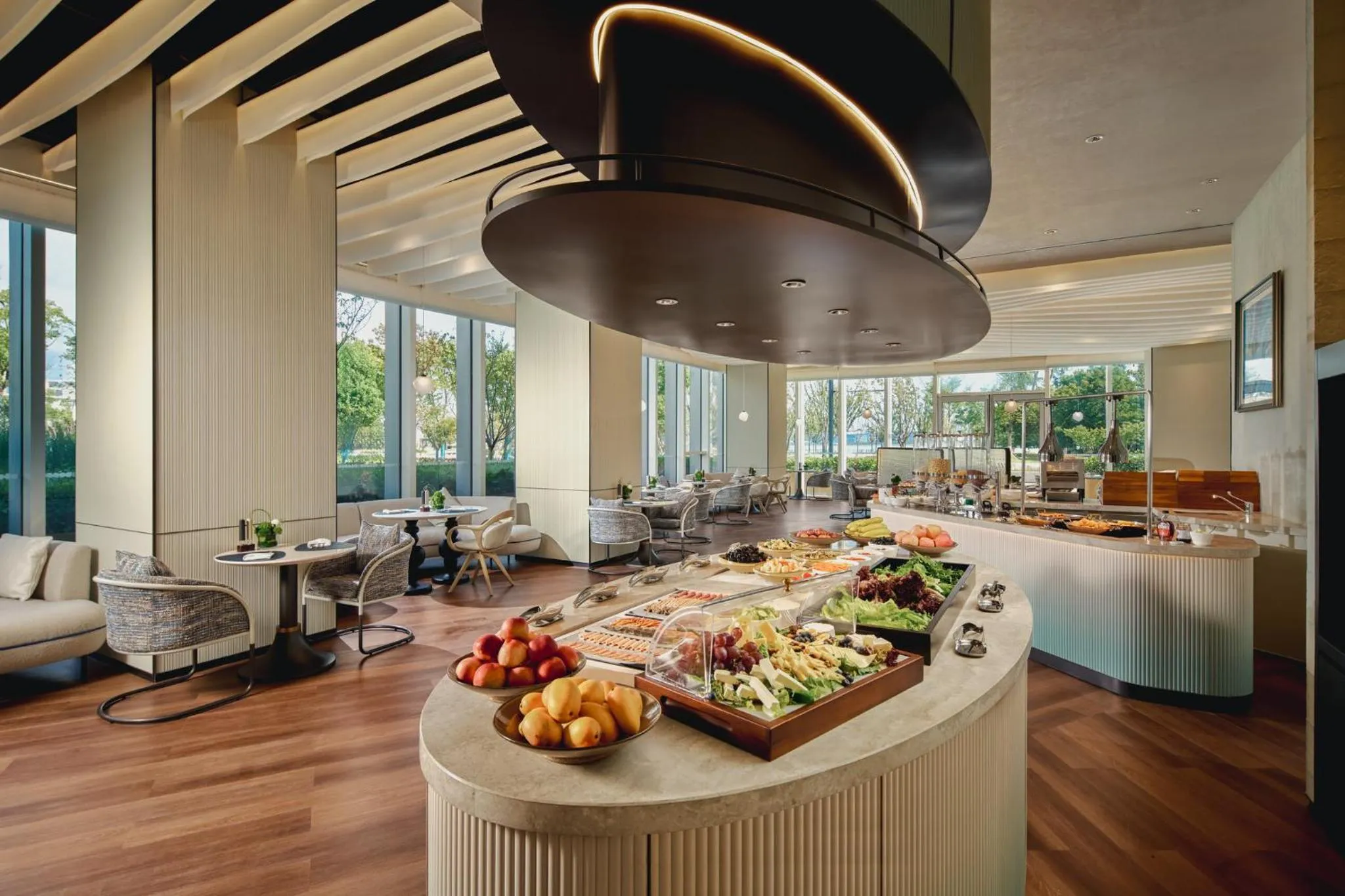 Restaurant/places to eat in Hotel Indigo Shanghai Harbour City