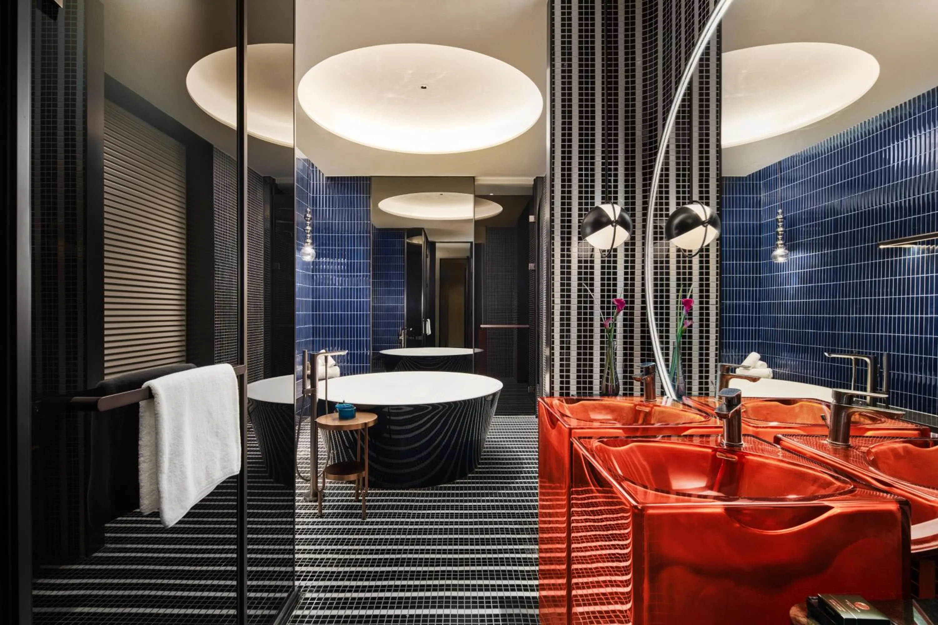 Photo of the whole room in Hotel Indigo Shanghai Harbour City