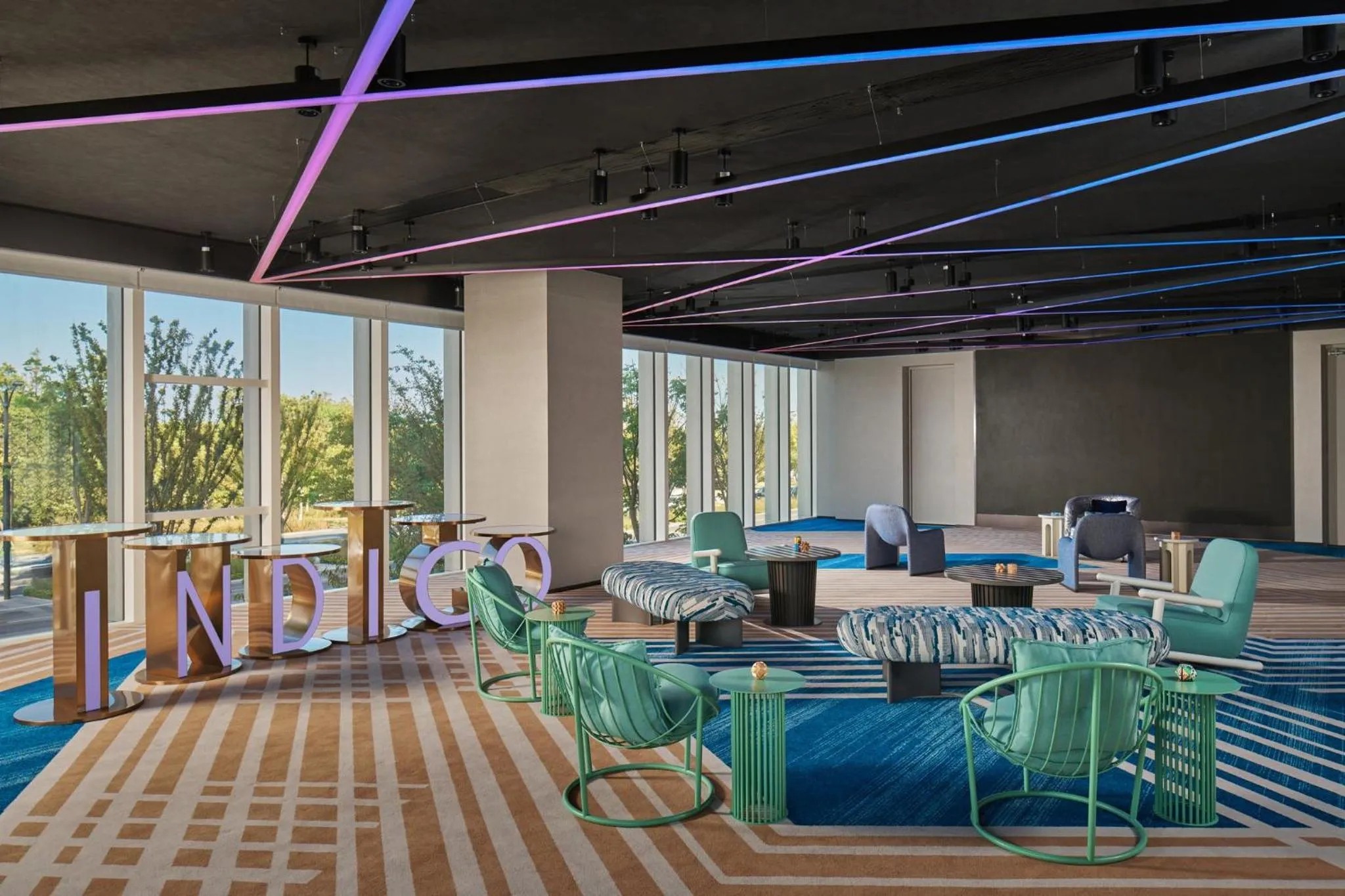 Meeting/conference room in Hotel Indigo Shanghai Harbour City