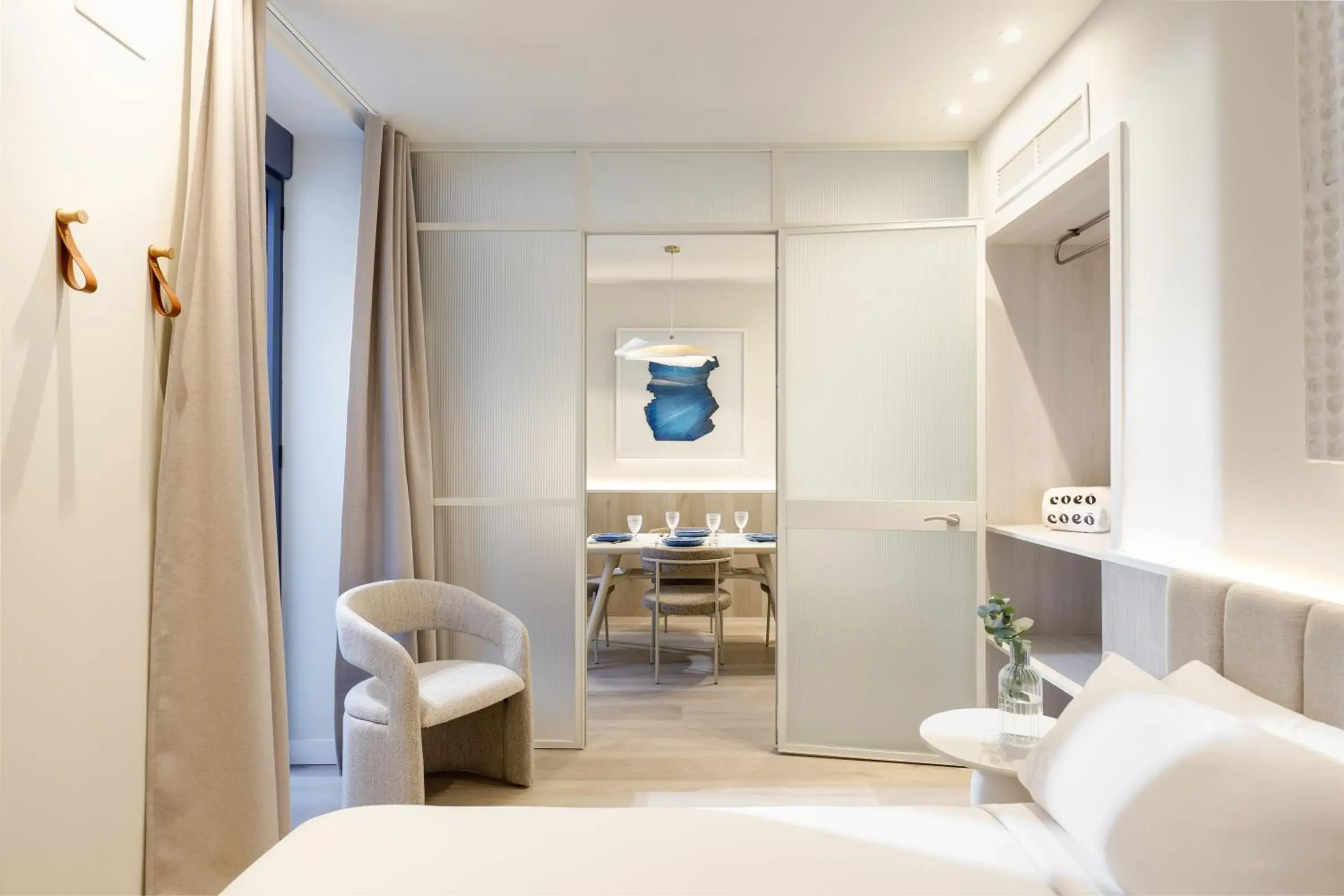 Deluxe One Bedroom Apartment with Patio in Coeo Frailes Design Apartments Deluxe One Bedroom Apartment with Patio in Coeo Frailes Design Apartments