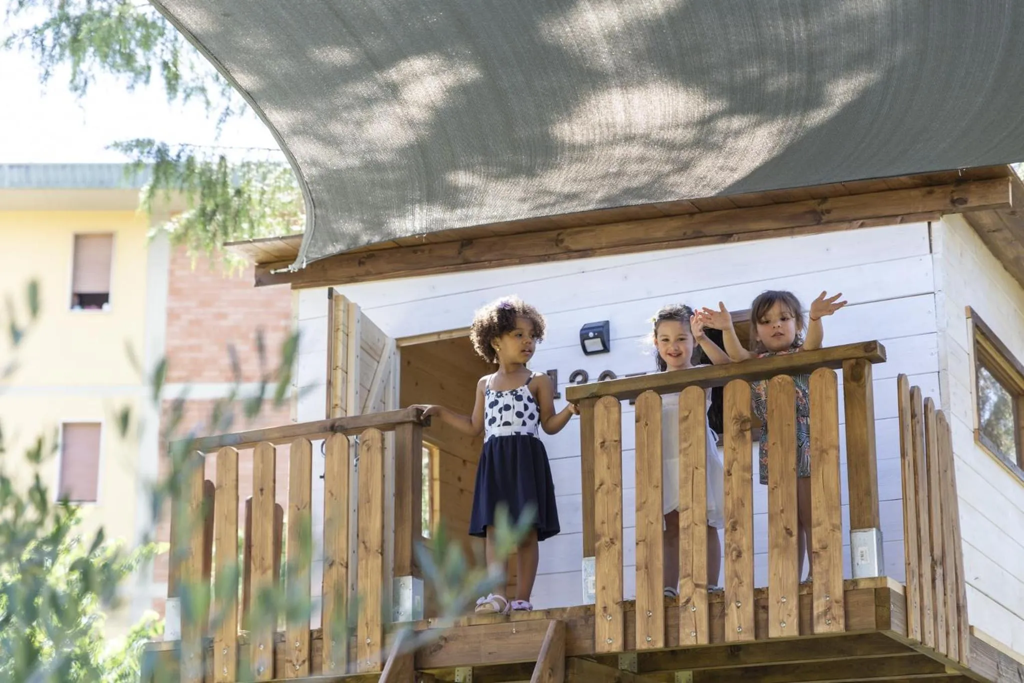 children in Anda e Rianda