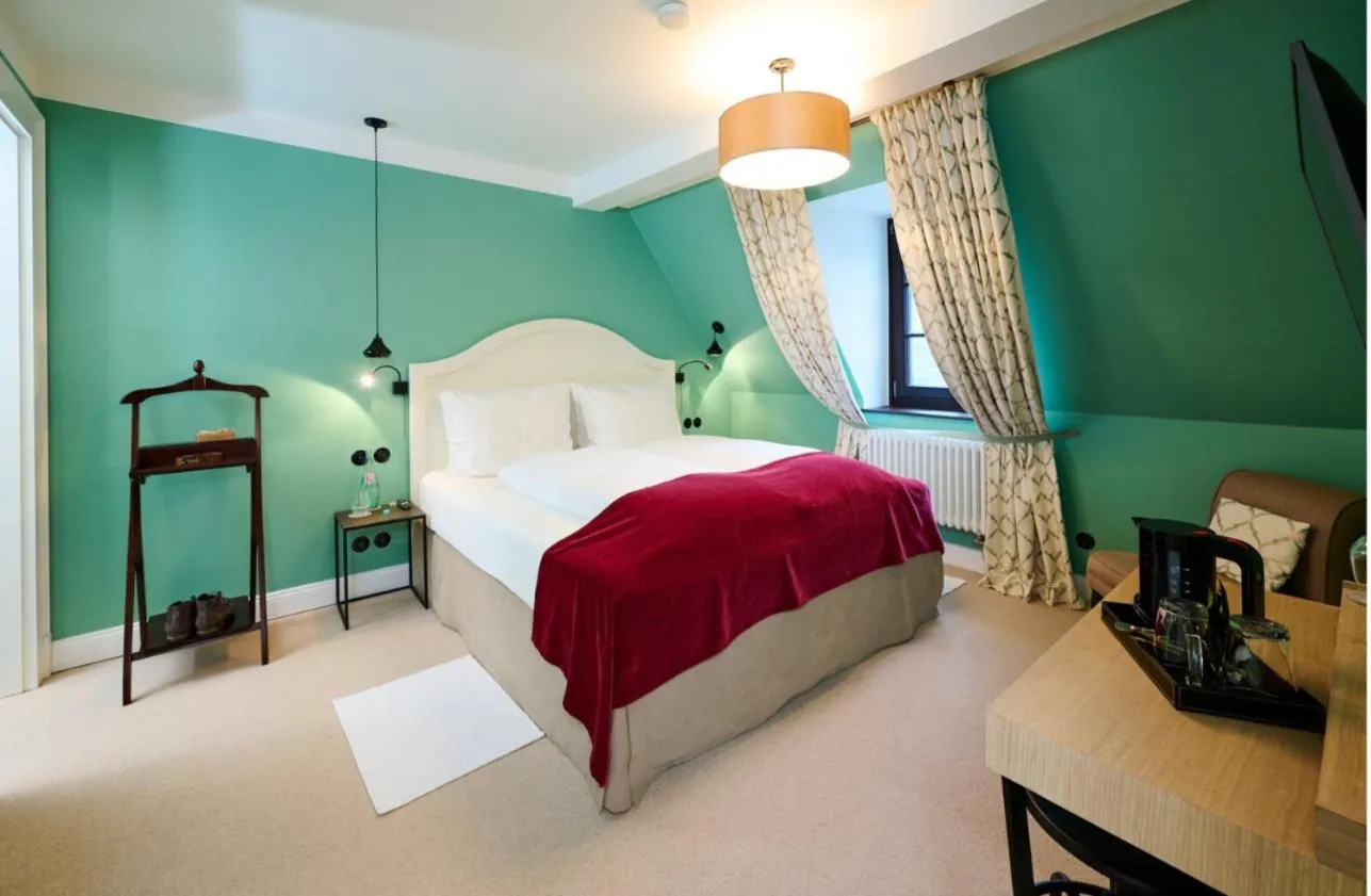 Bed in Burg Reichenstein