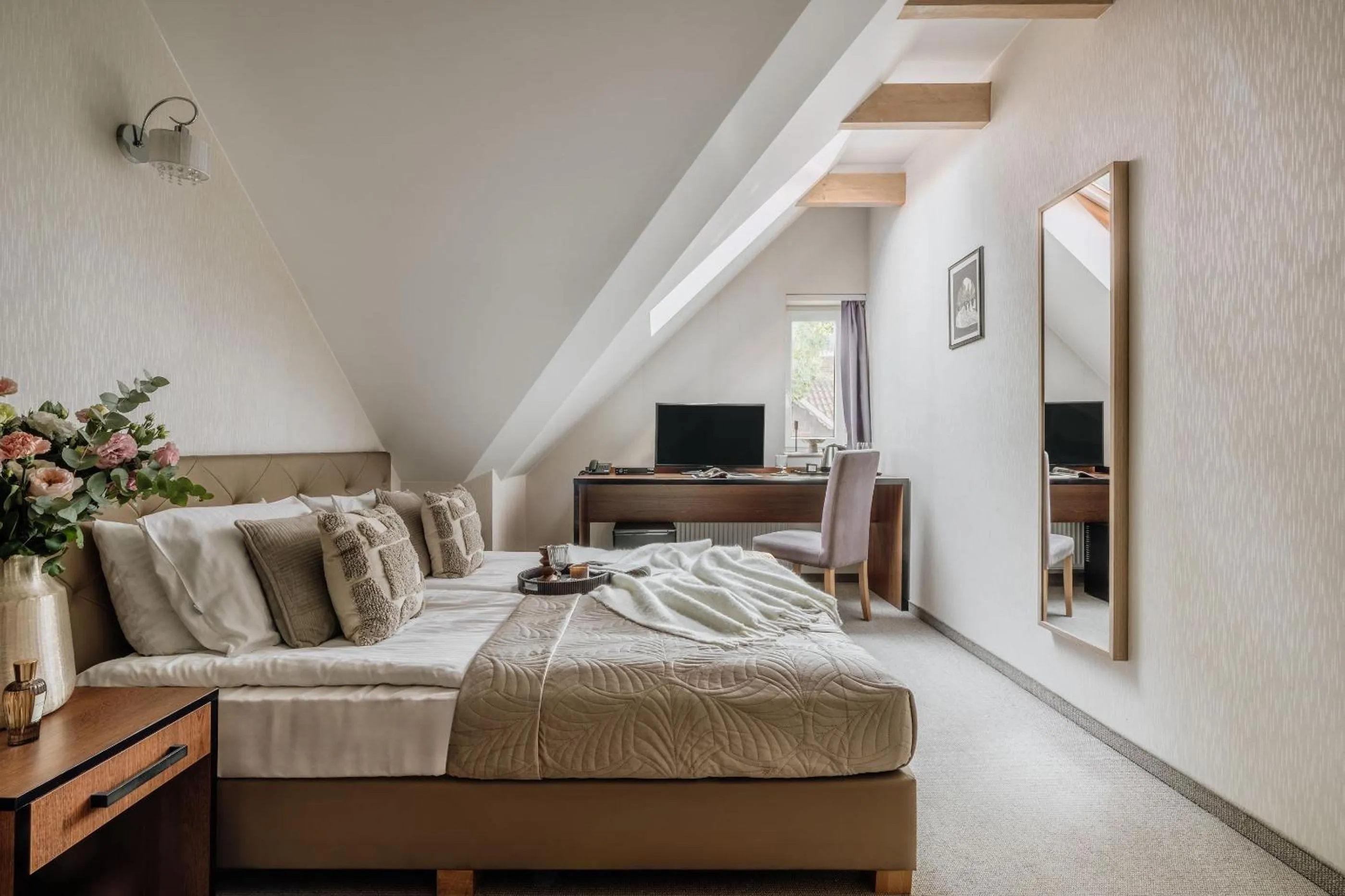 Bed in Grottger Luxury Boutique Hotel City