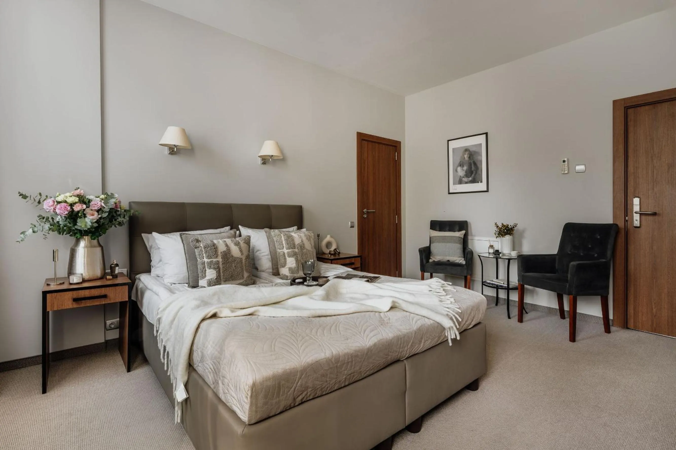 Bed in Grottger Luxury Boutique Hotel City