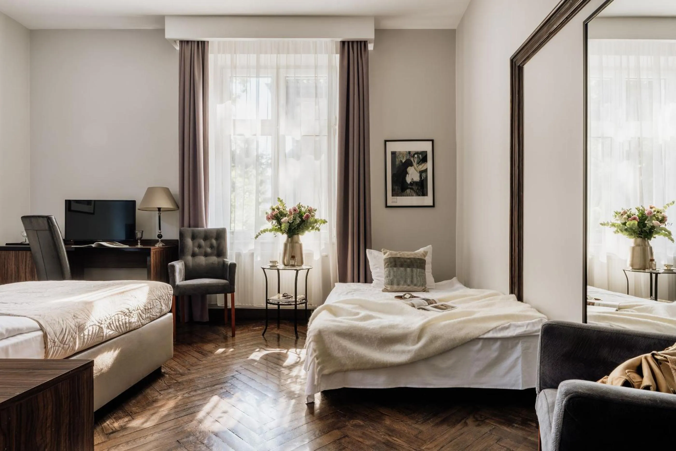 Bed in Grottger Luxury Boutique Hotel City