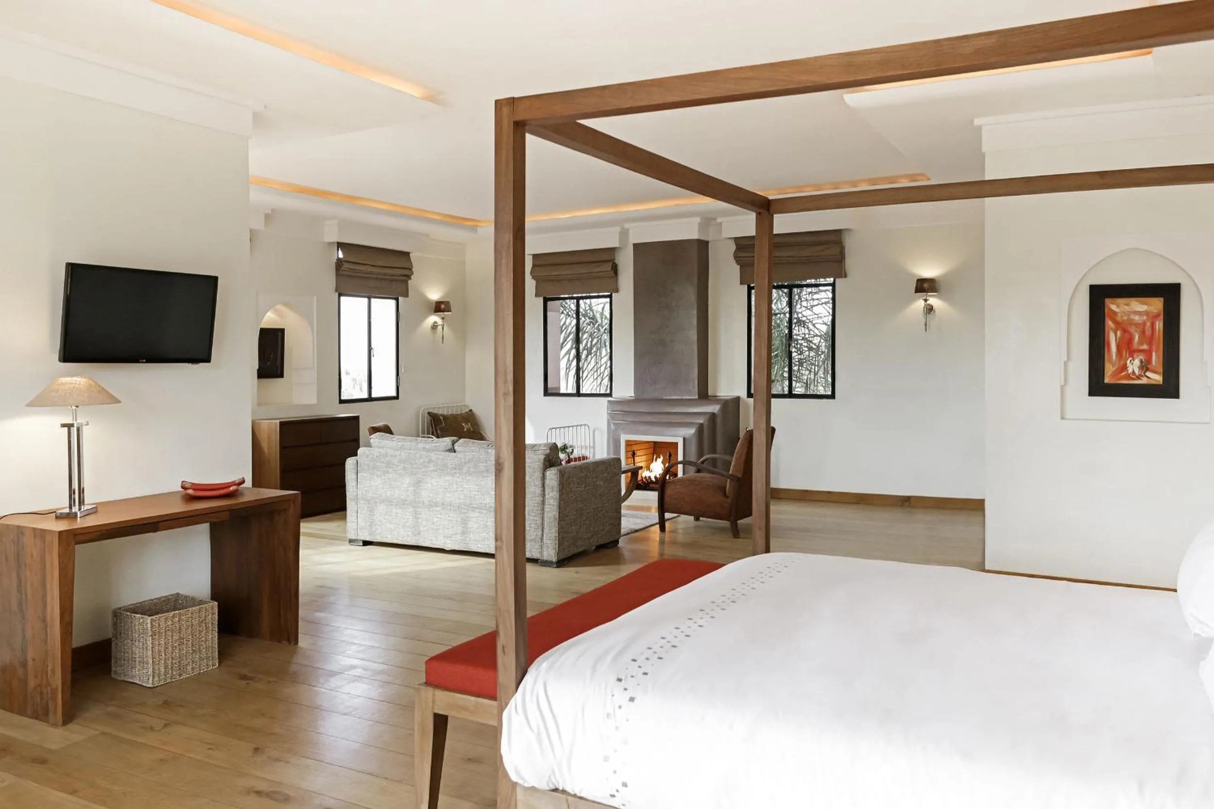 Mexance Villa with large hosting capacity, private heated pool, Fitness and SPA