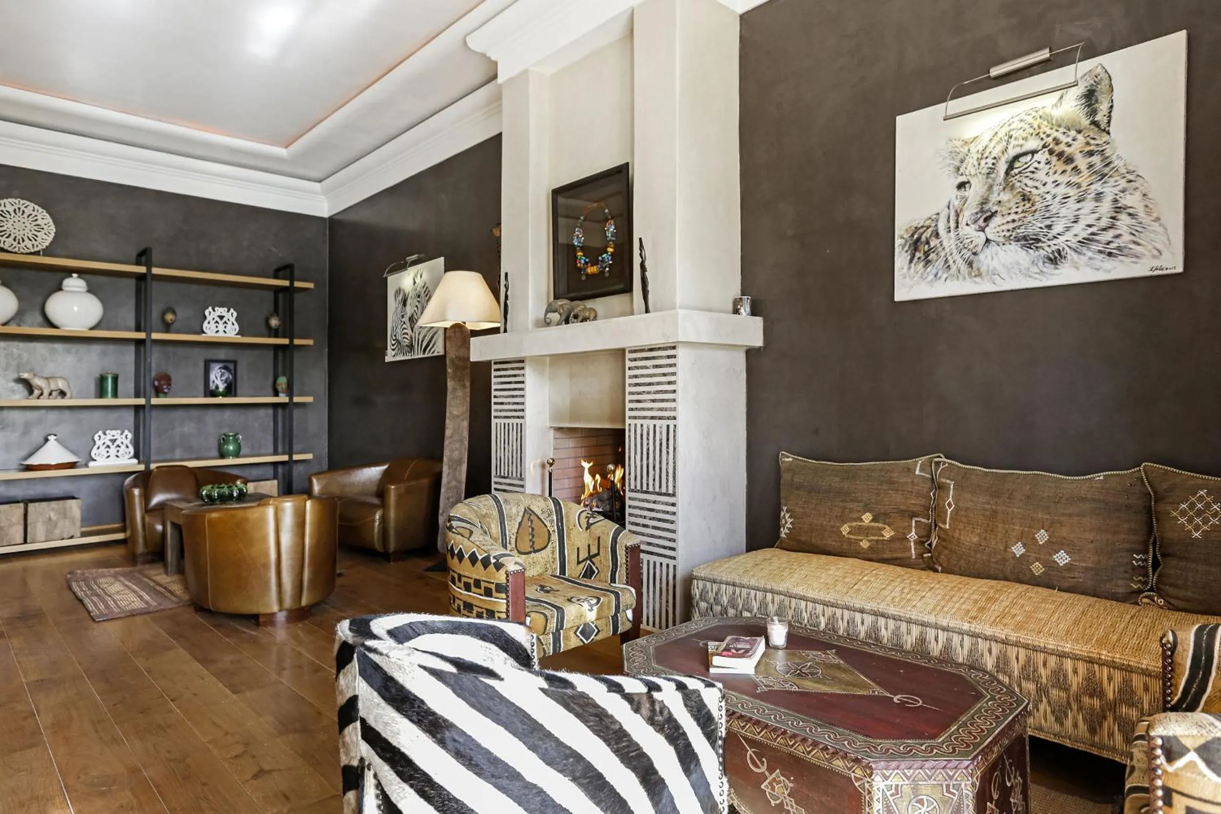 Mexance Villa with large hosting capacity, private heated pool, Fitness and SPA