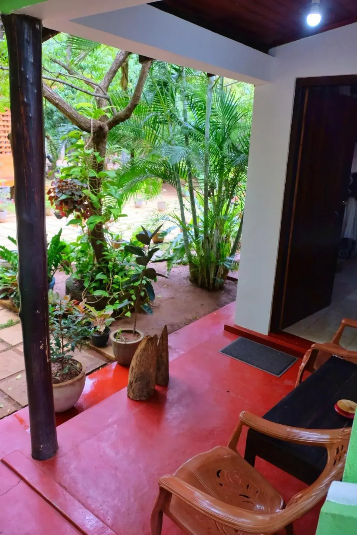 Double Room with Garden View - single occupancy in Golden Rainbow Guest House Double Room with Garden View - single occupancy in Golden Rainbow Guest House