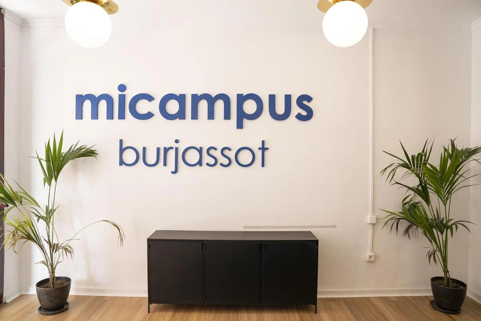 Property logo or sign in MiCampus Burjassot 1 Student Residence