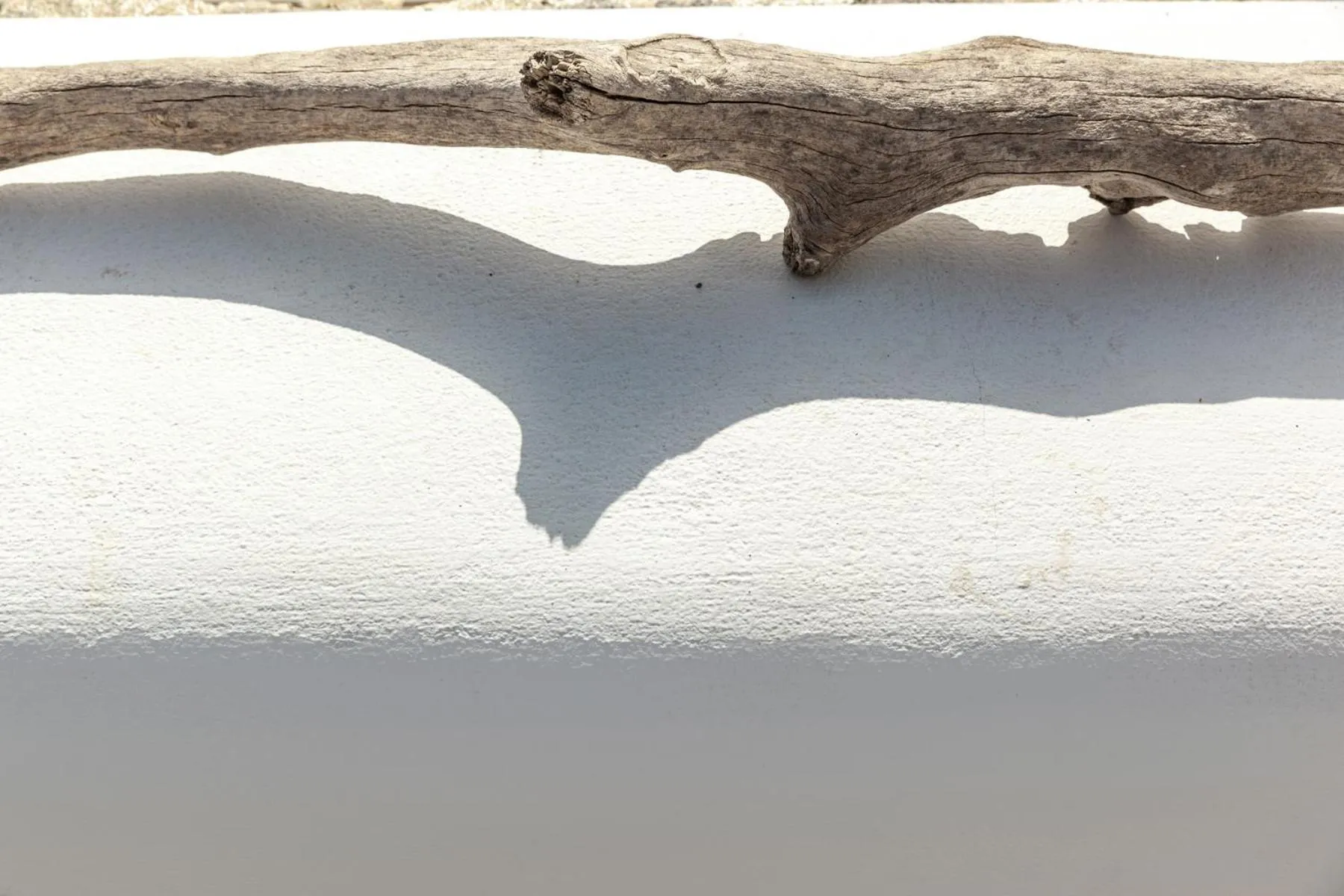 White Tinos Luxury Suites