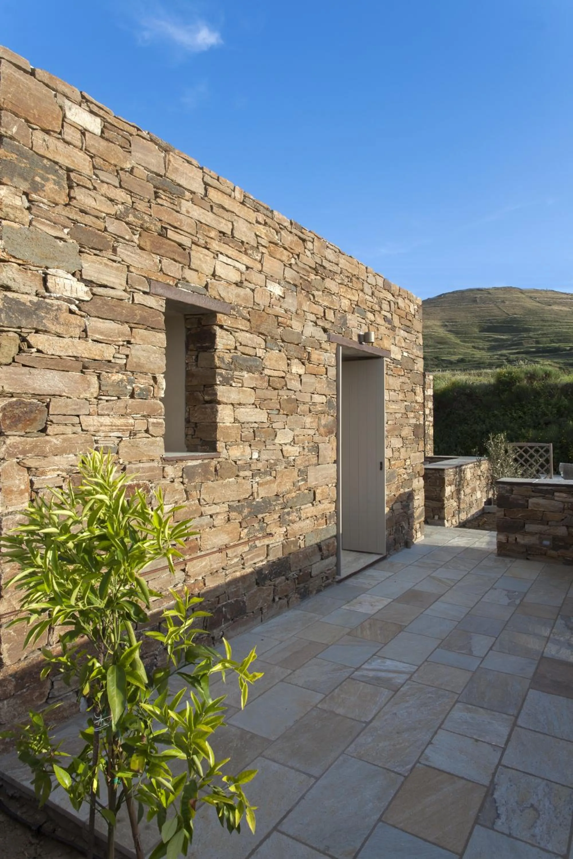 Facade/entrance in White Tinos Luxury Suites