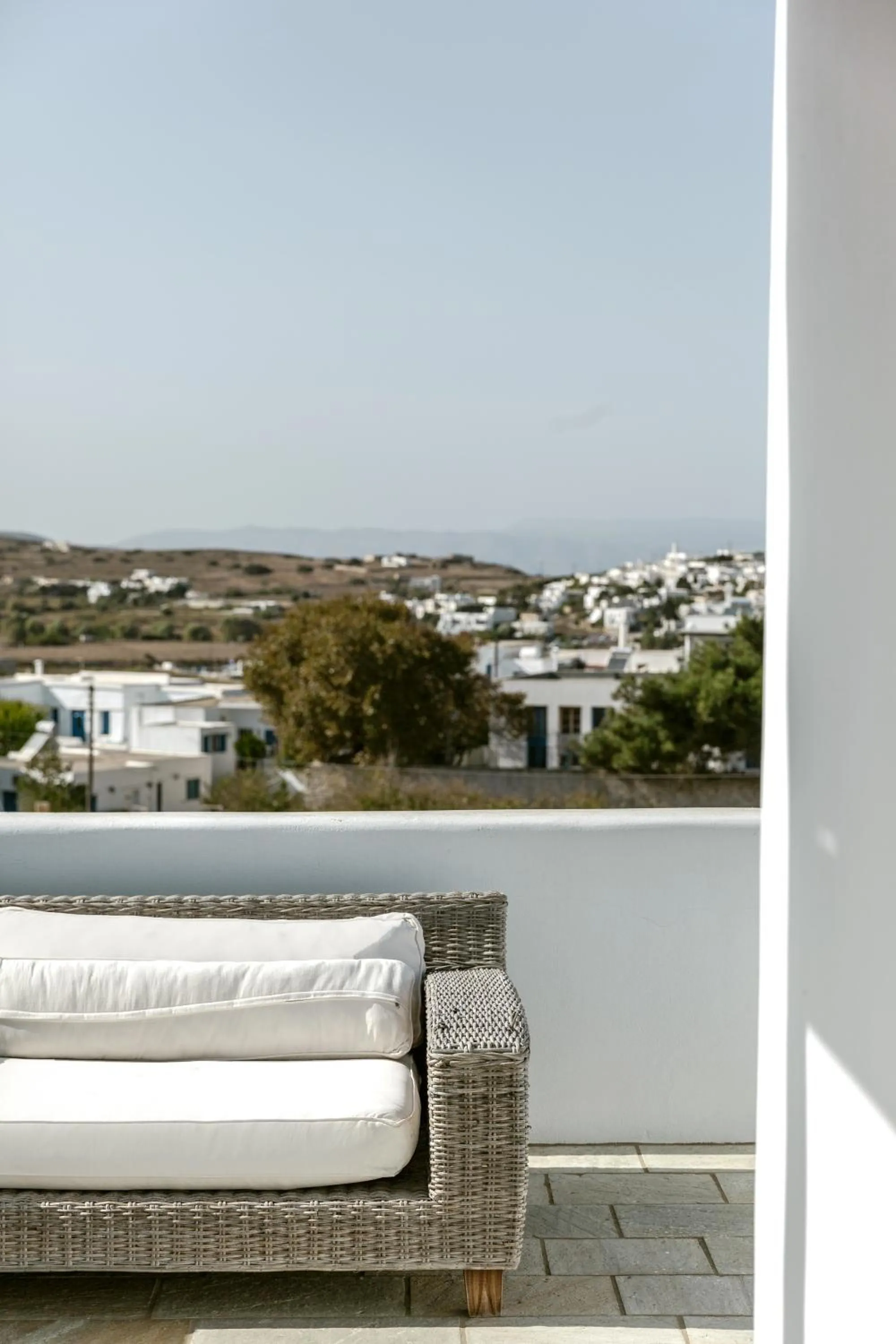 White Tinos Luxury Suites