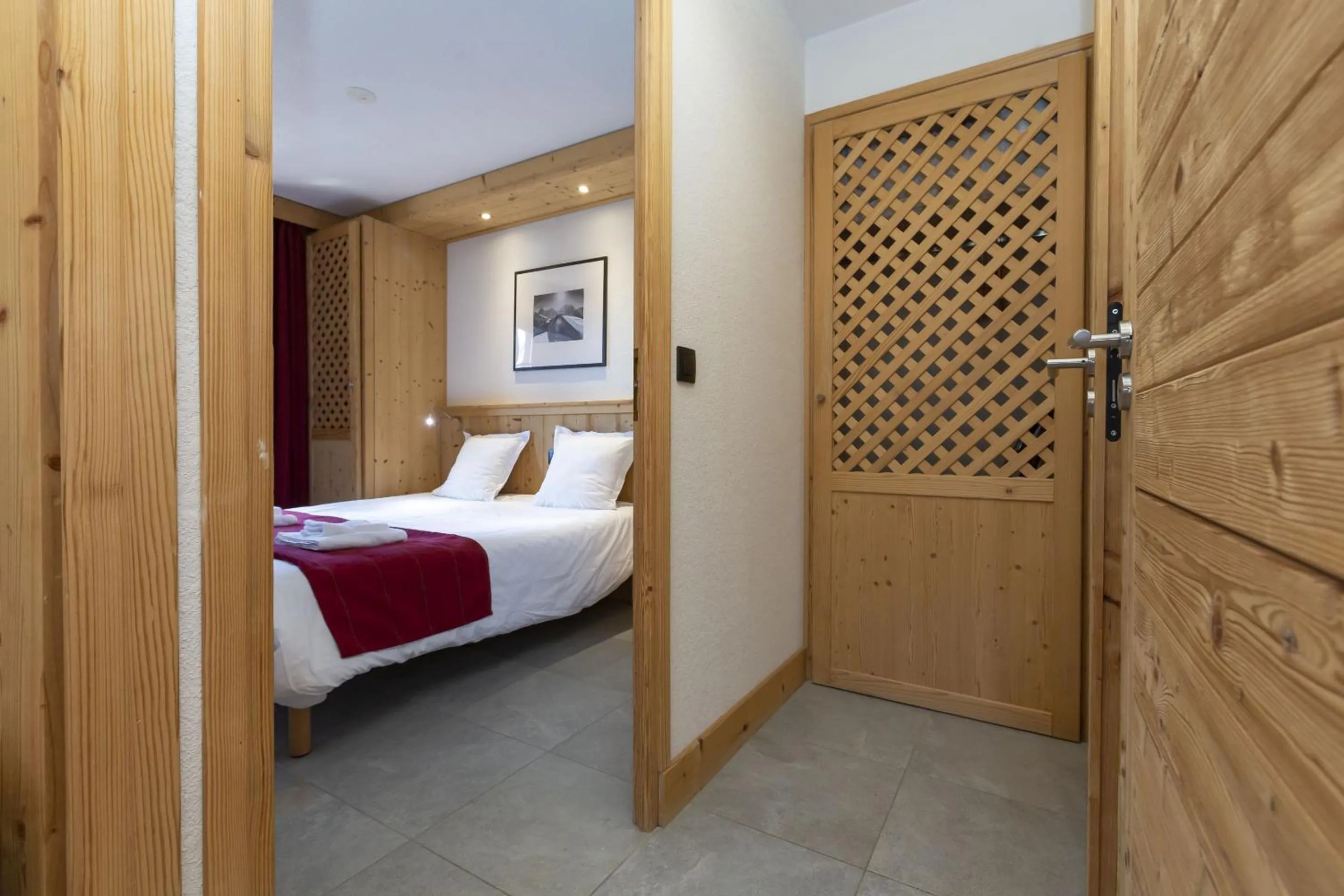 Bedroom, Bed in Résidence Odalys Les Fermes de Châtel