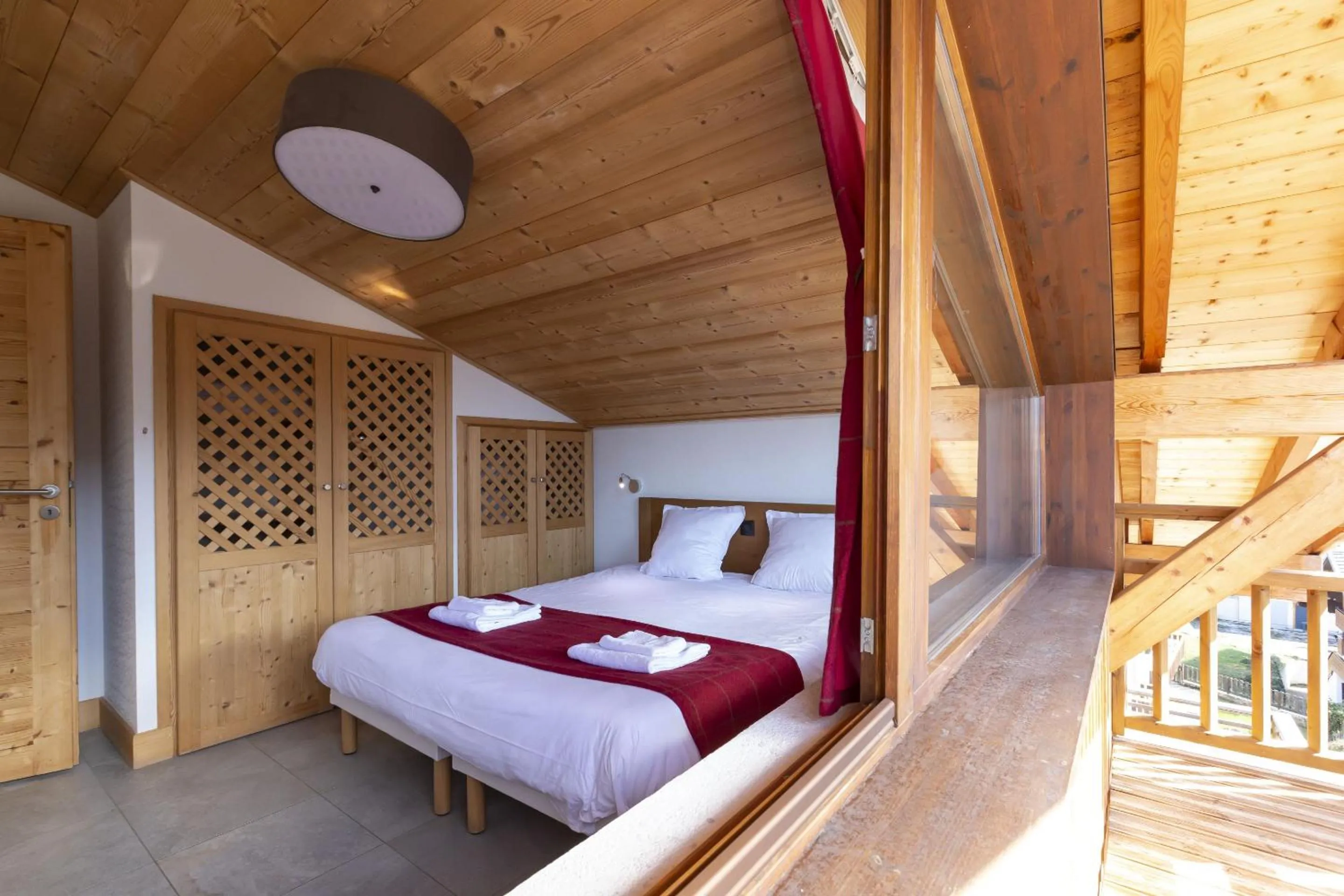 Bed in Résidence Odalys Les Fermes de Châtel