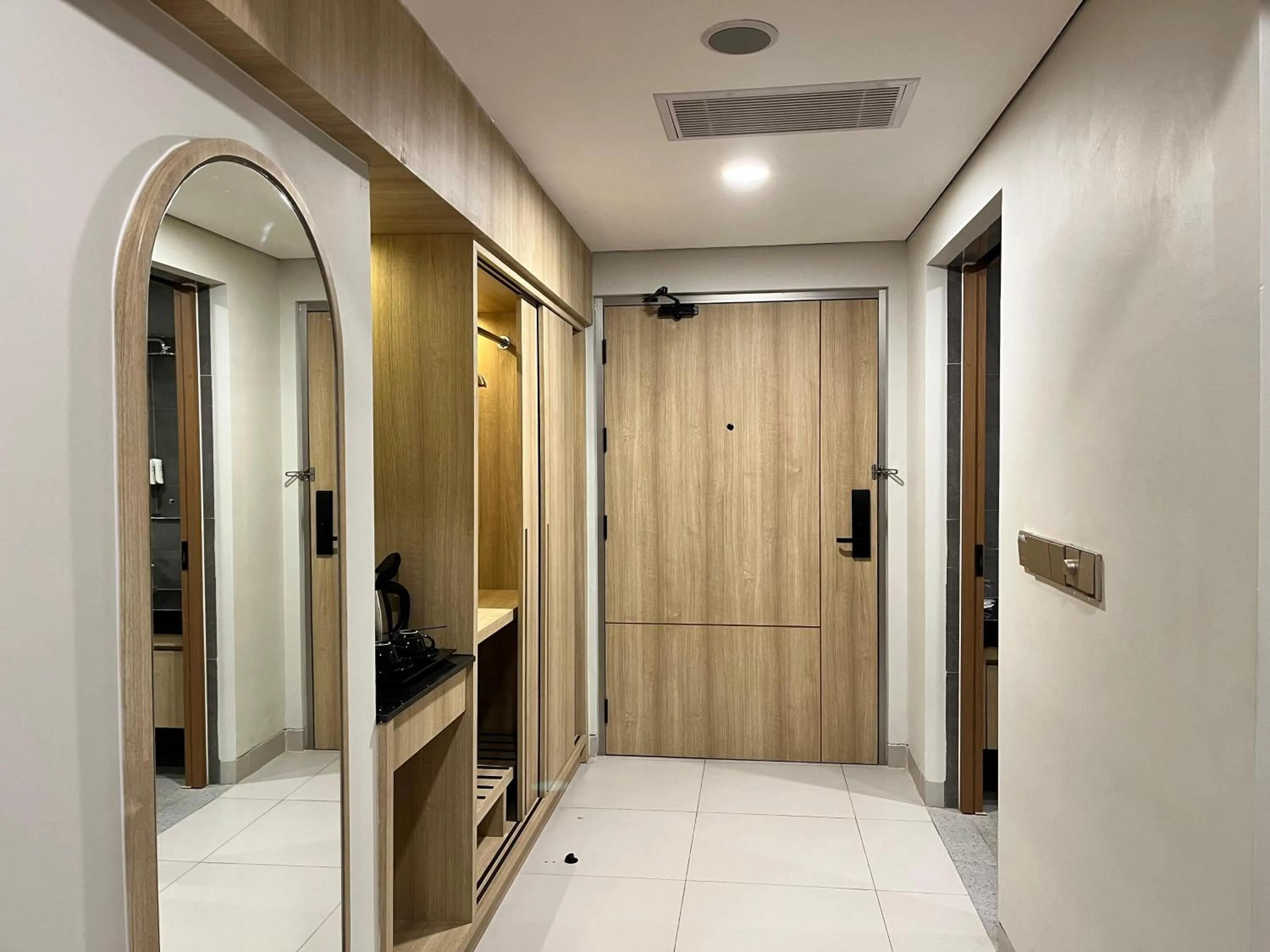 University Hotel UMY