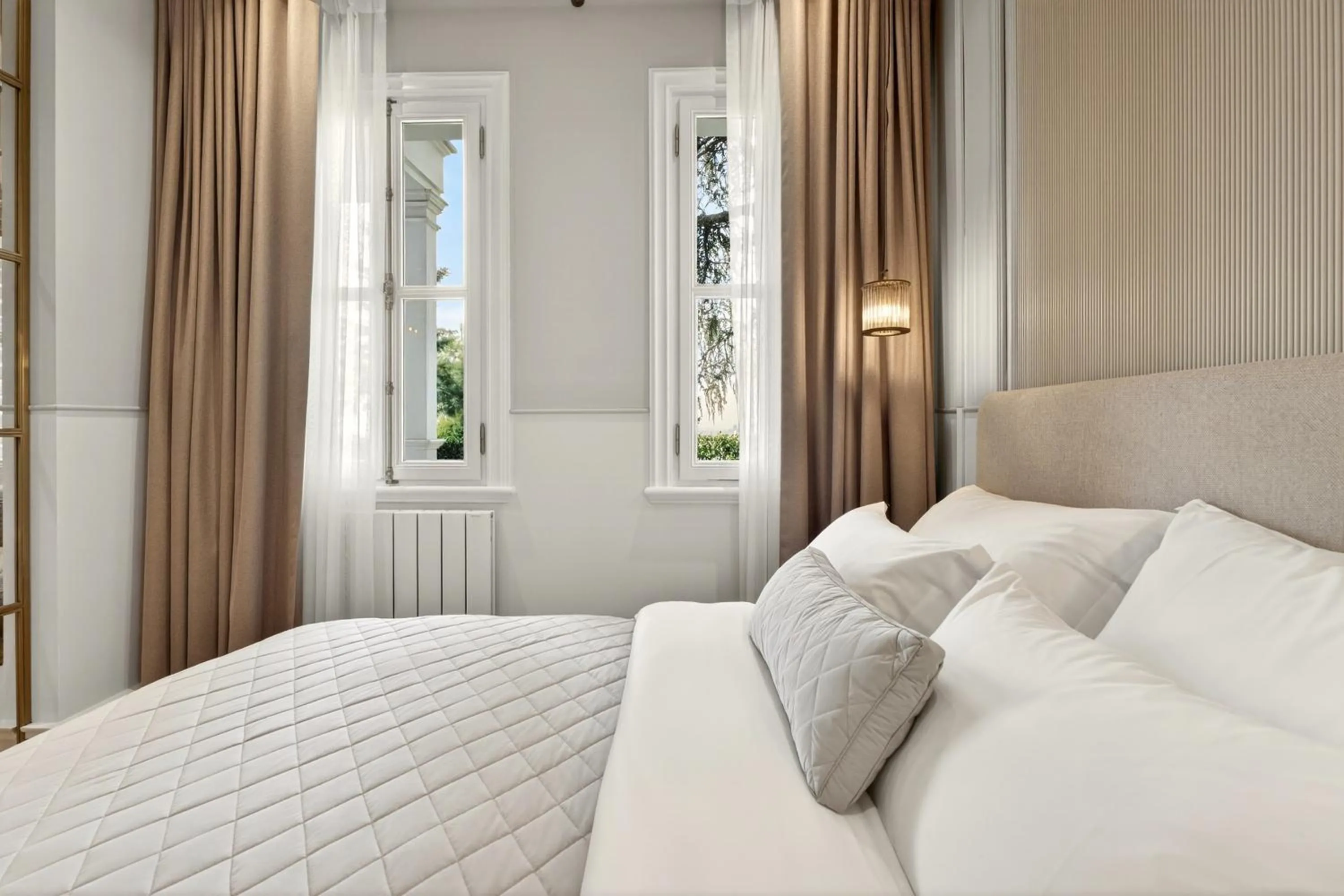 Bed in Arbor Hotel - Signature Collection
