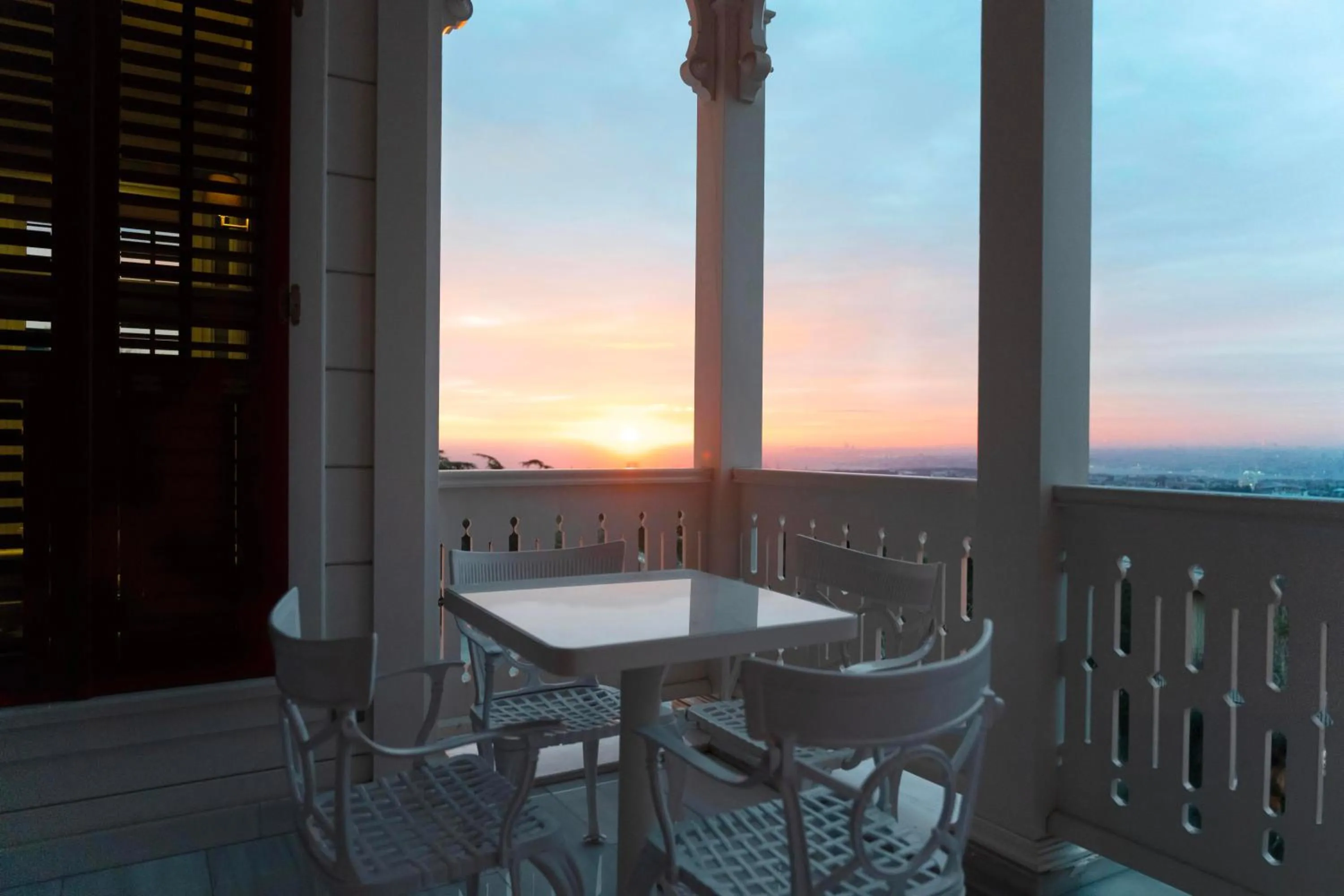 Patio in Arbor Hotel - Signature Collection