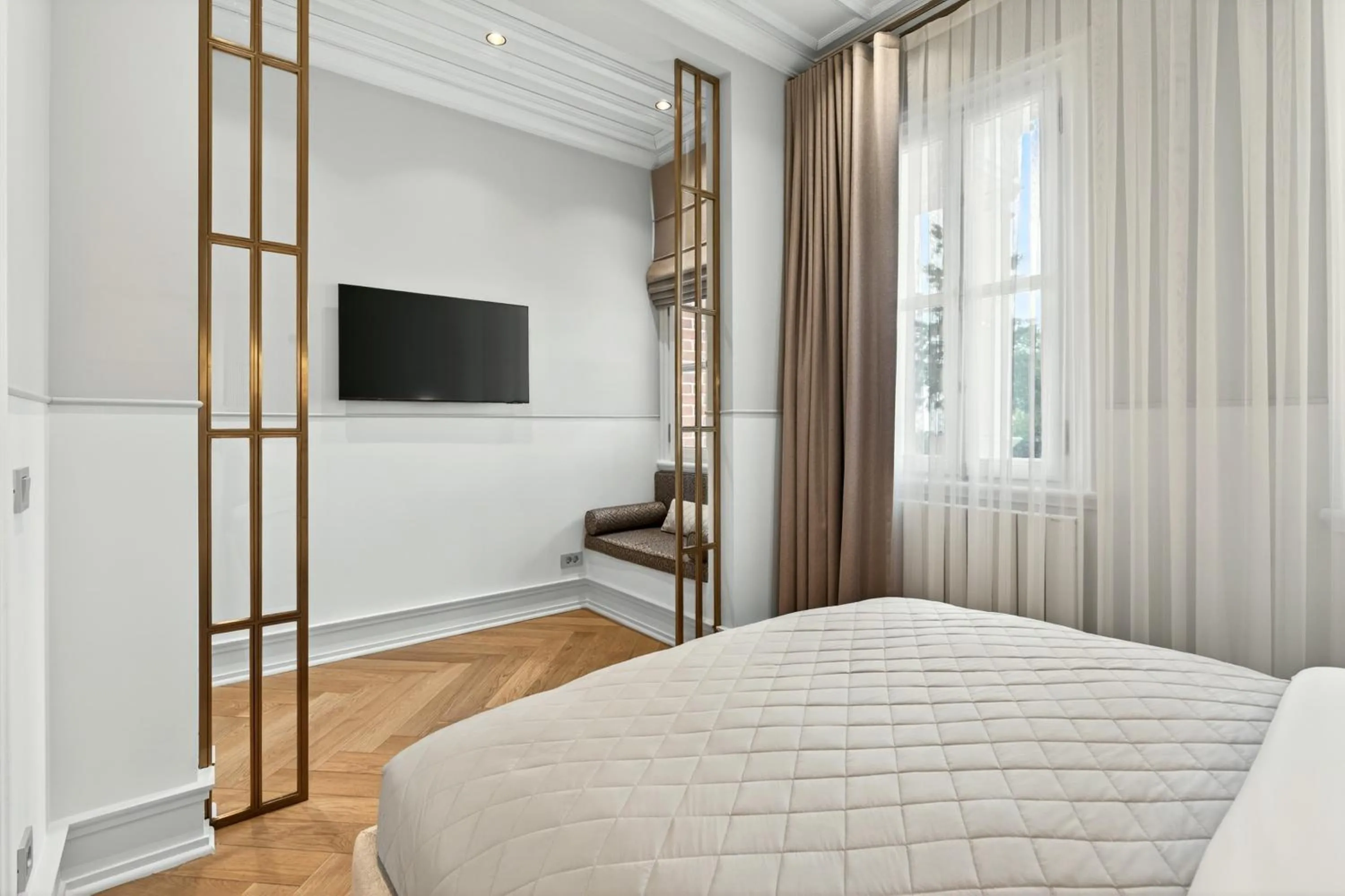 Bed in Arbor Hotel - Signature Collection