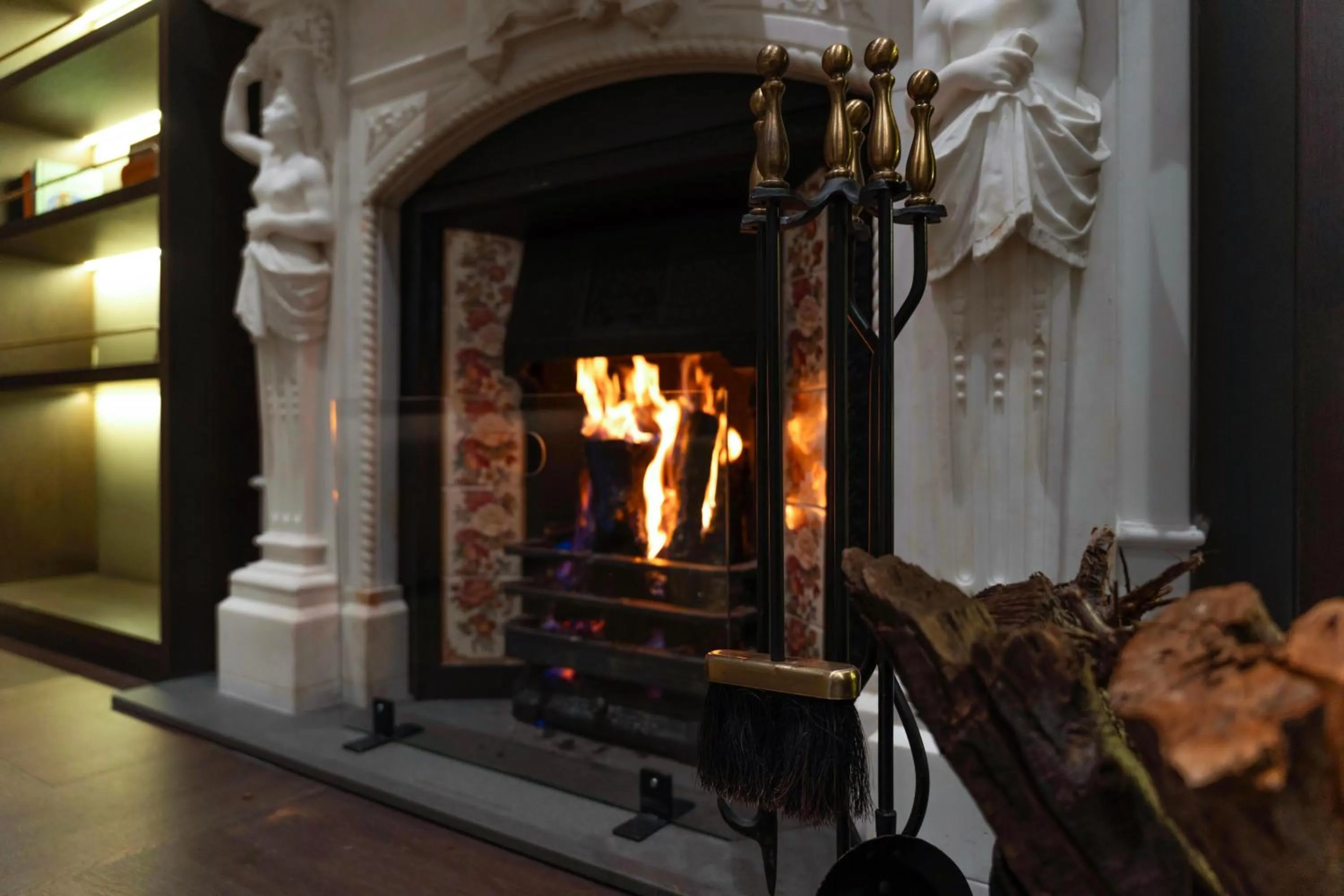 fireplace in Arbor Hotel - Signature Collection
