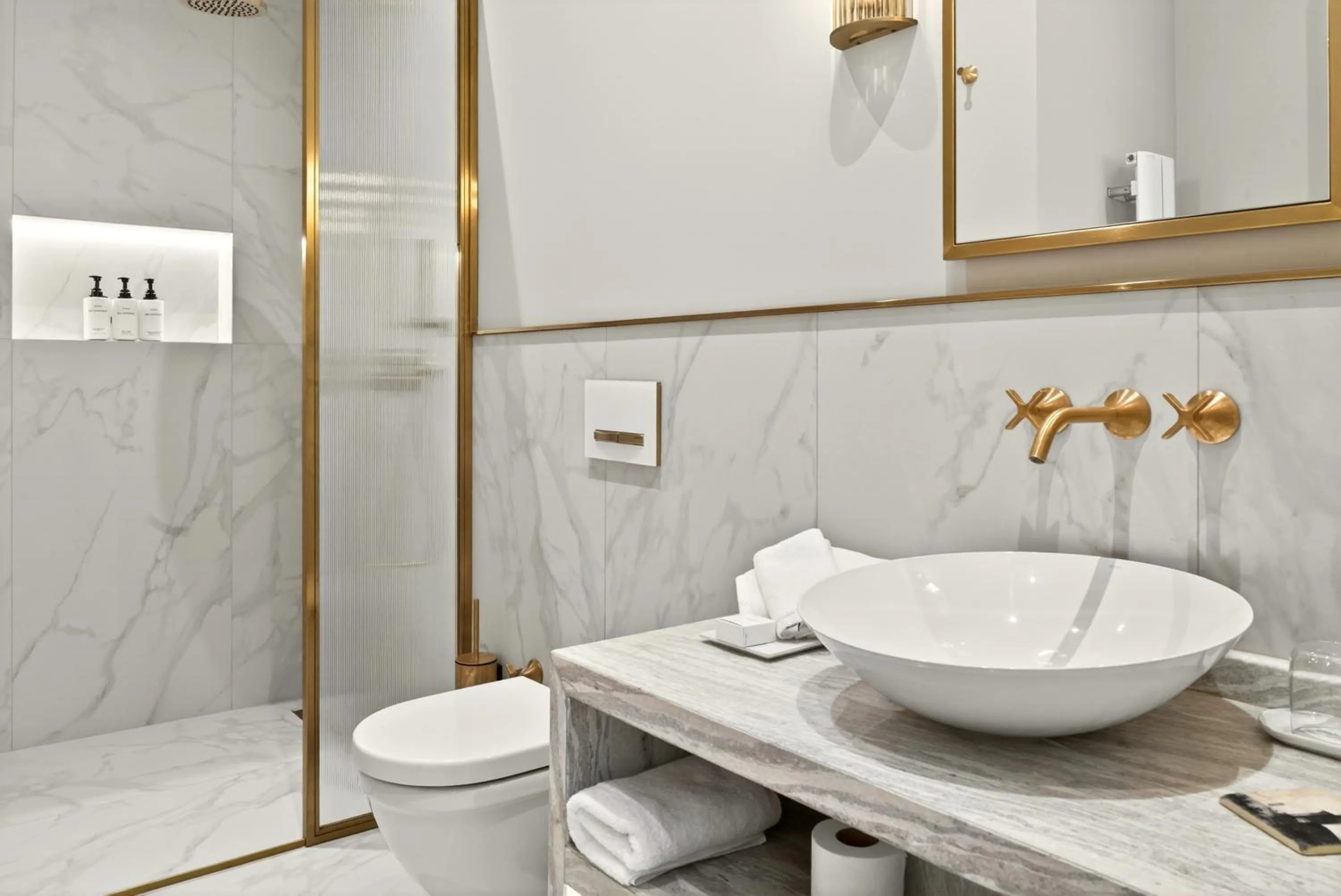 Shower in Arbor Hotel - Signature Collection
