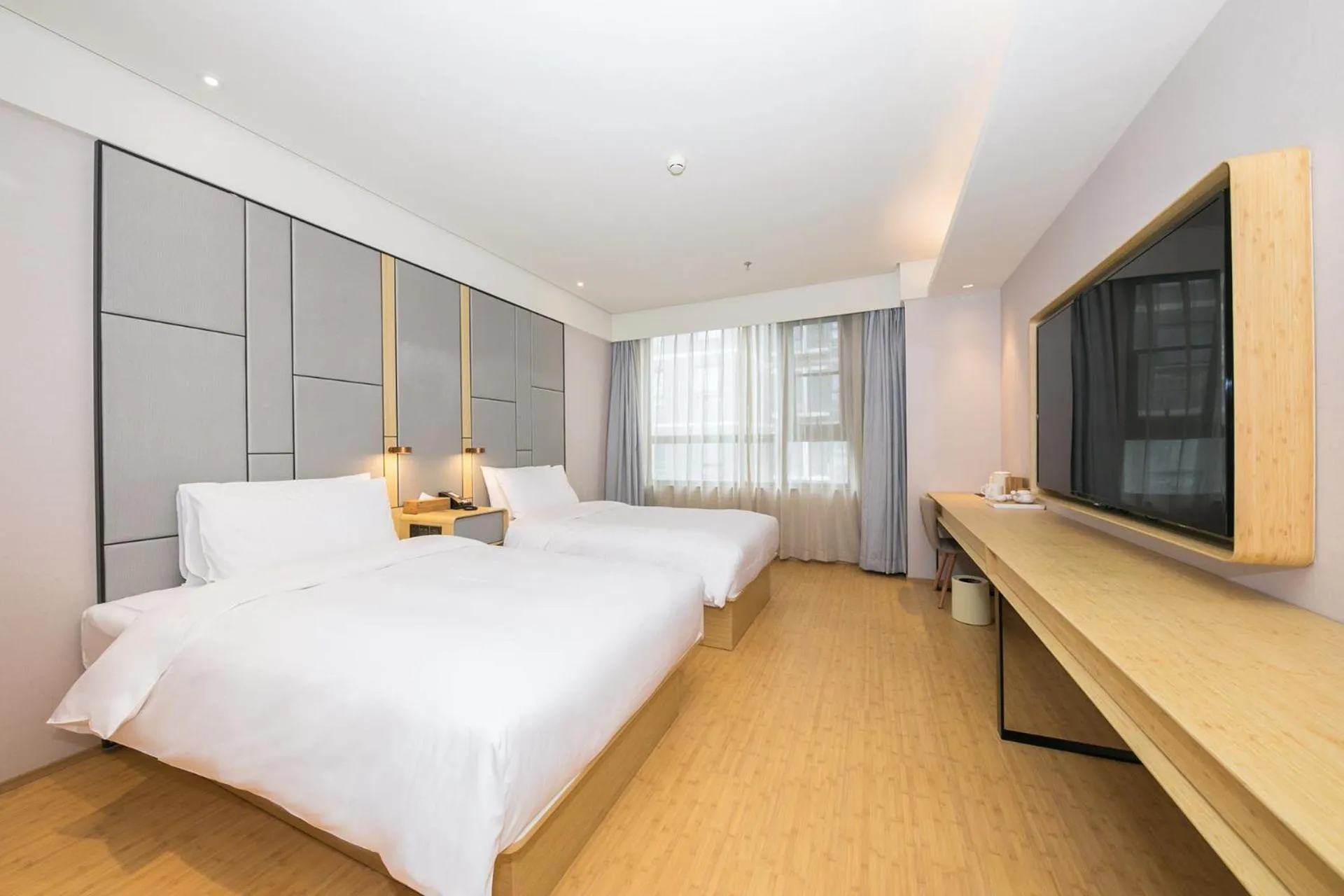 Property building, Bed in Ji Hotel Beijing Liujiayao