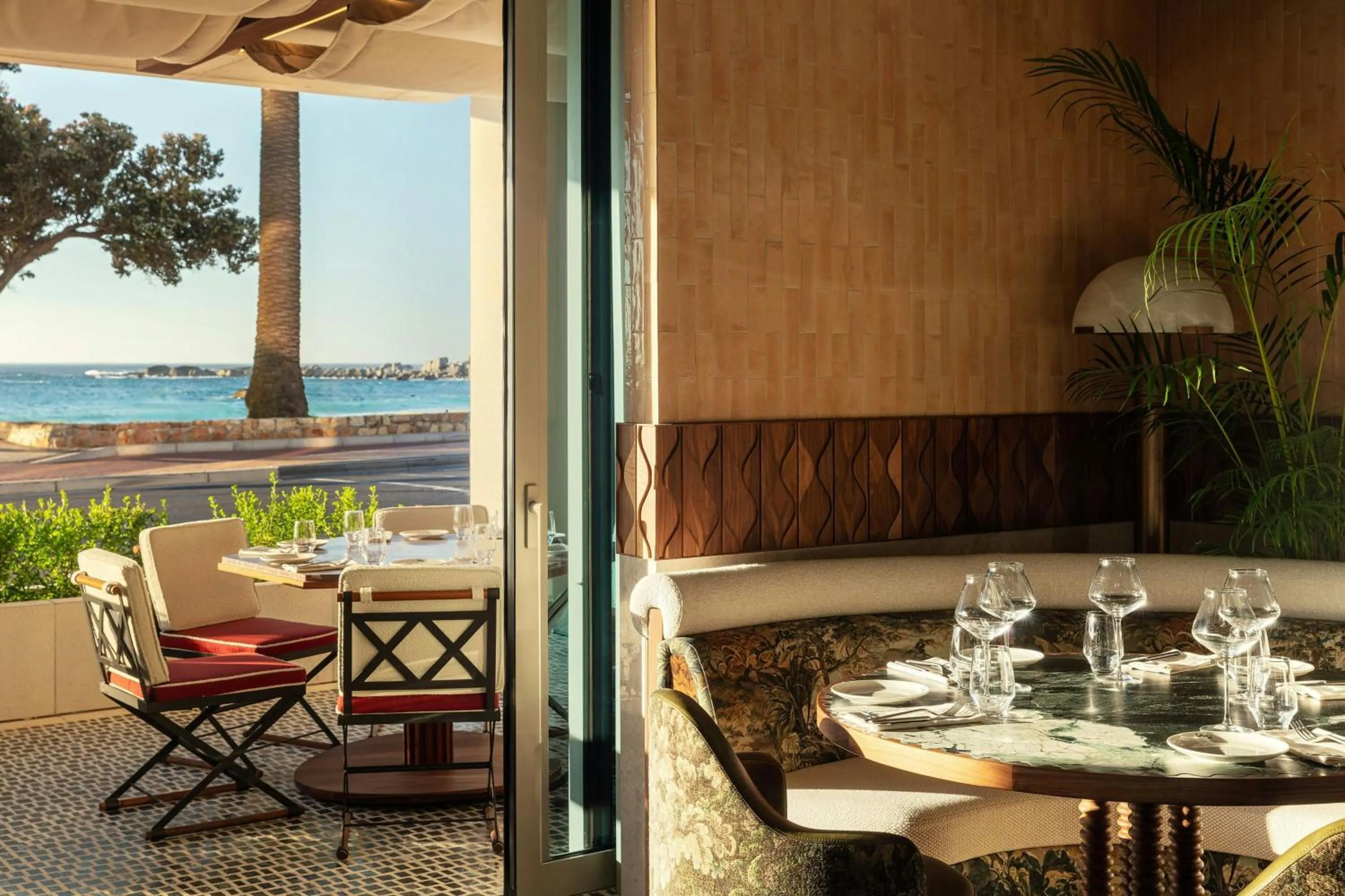 Restaurant/places to eat in Morea House, Autograph Collection