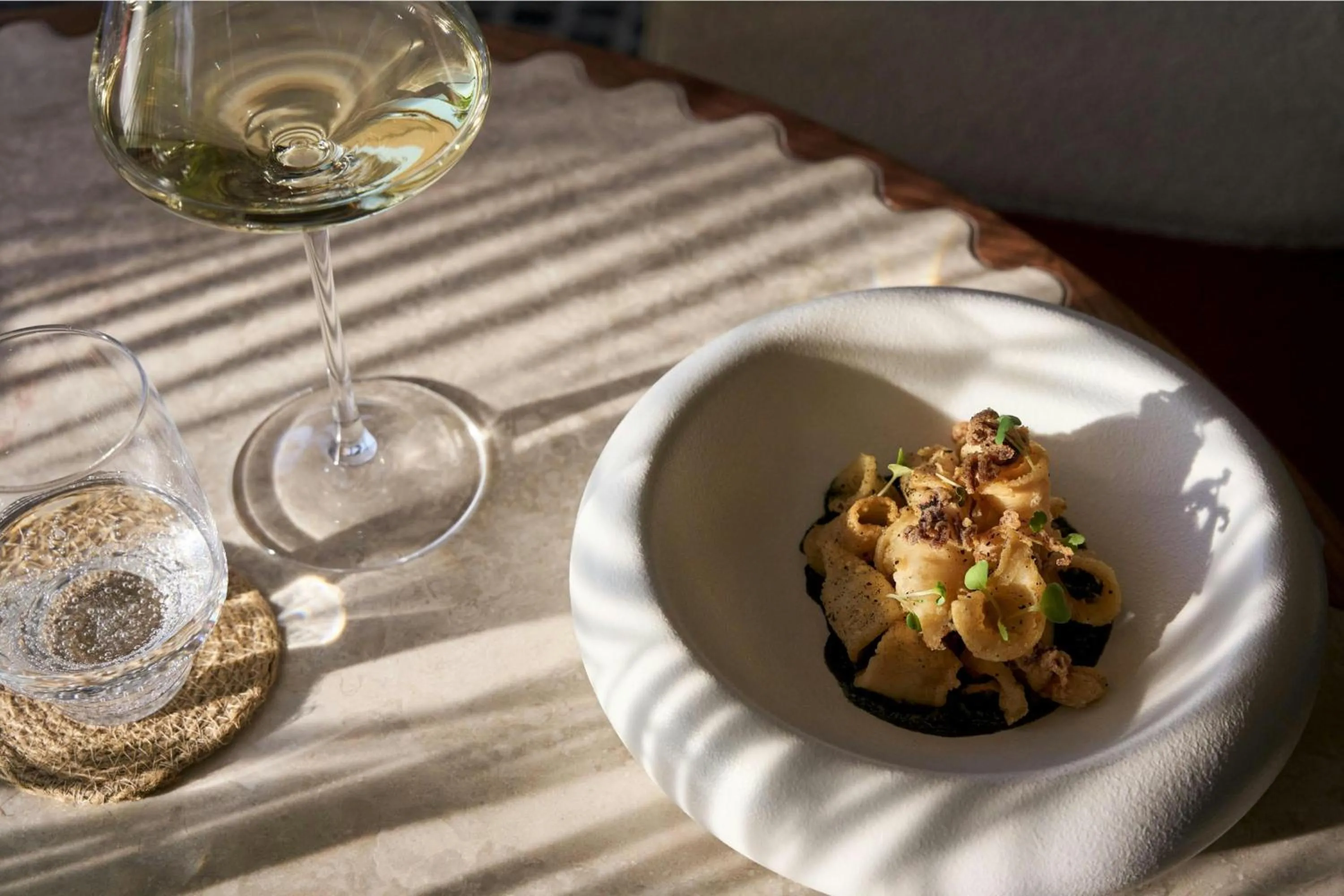 Restaurant/places to eat in Morea House, Autograph Collection