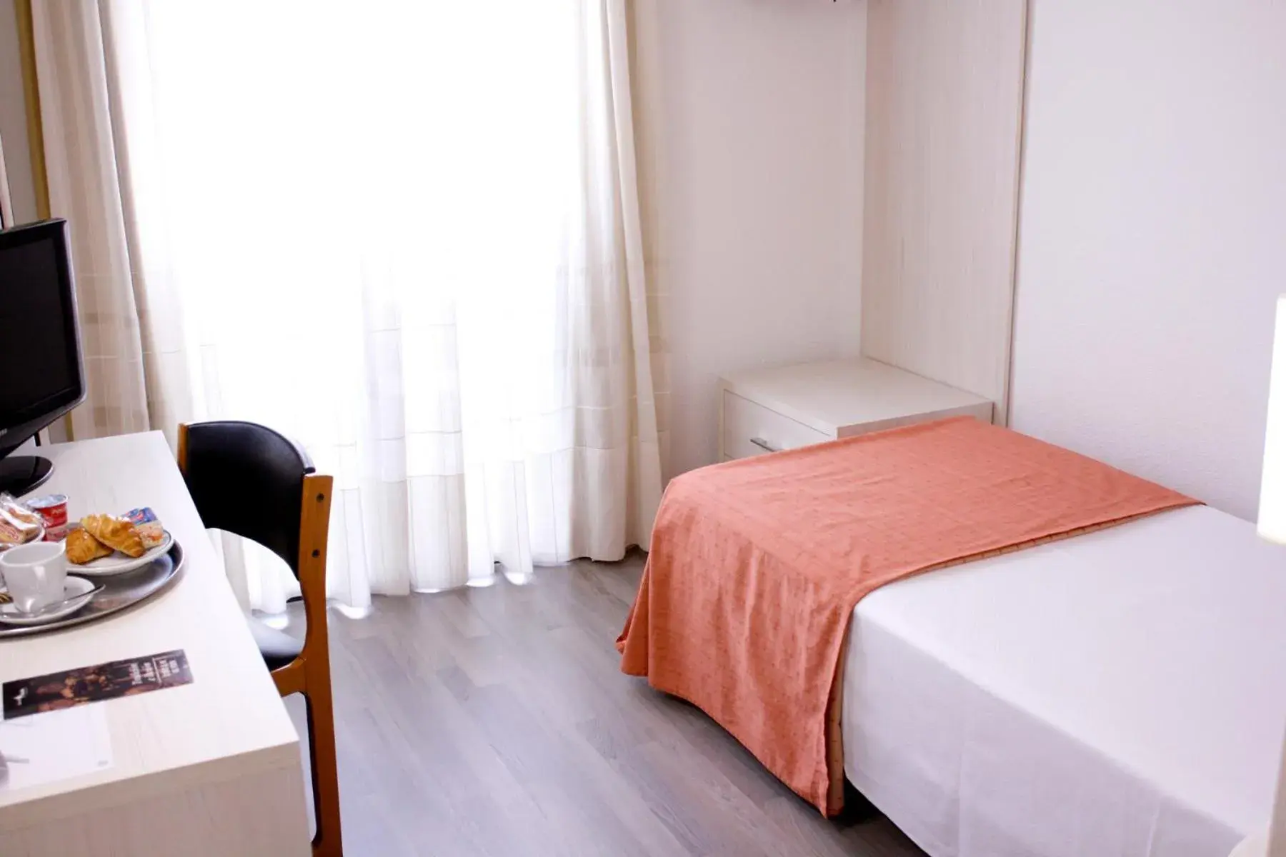 Single Room in Pacoche Murcia Single Room in Pacoche Murcia