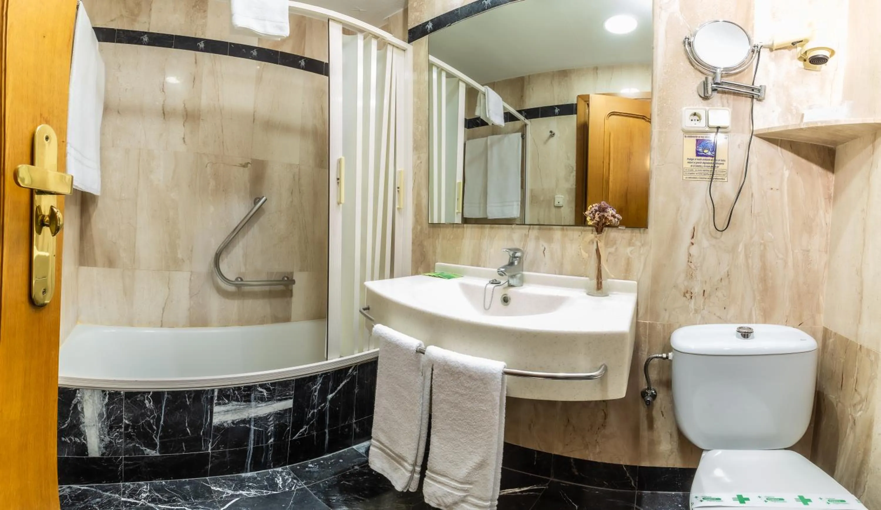 Toilet in Pacoche Murcia