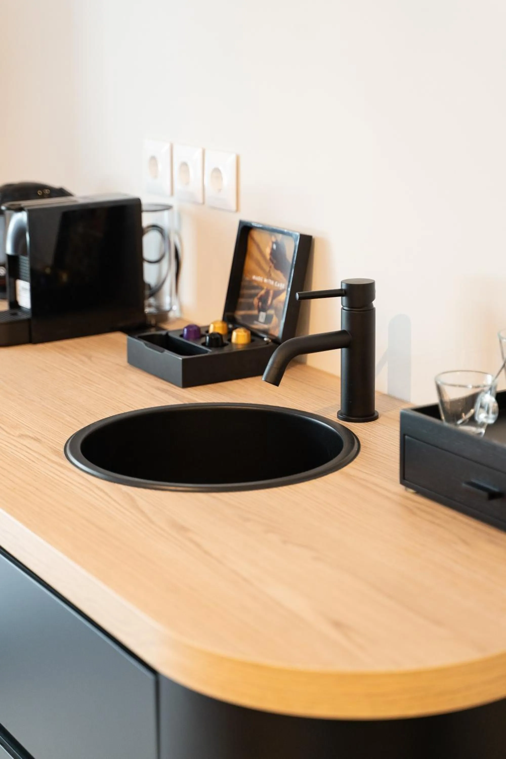 Coffee/tea facilities in Vision Lavraga