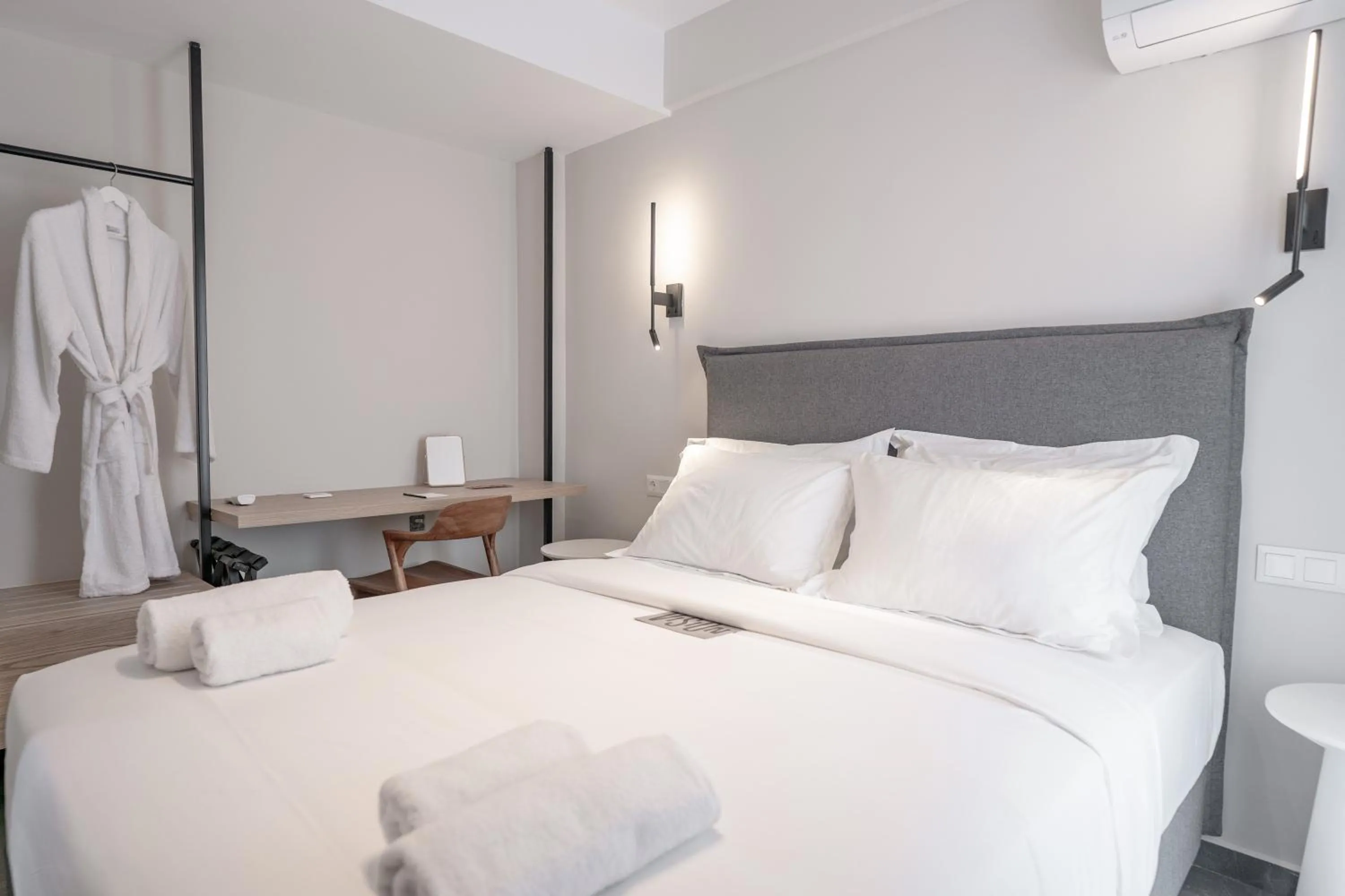Bedroom, Bed in Vision Lavraga