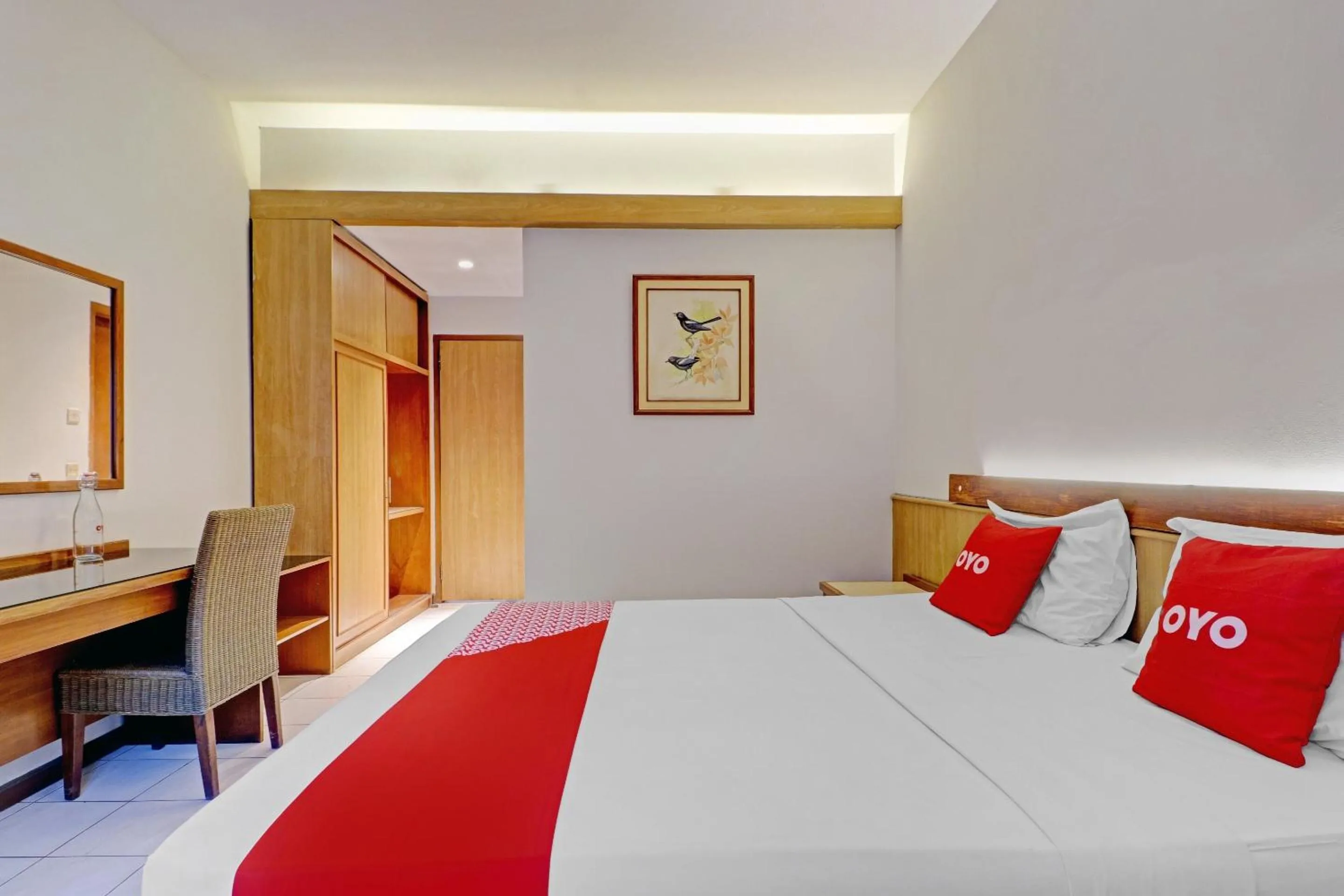 Bedroom, Bed in OYO 94726 Asteria Talaga Bodas