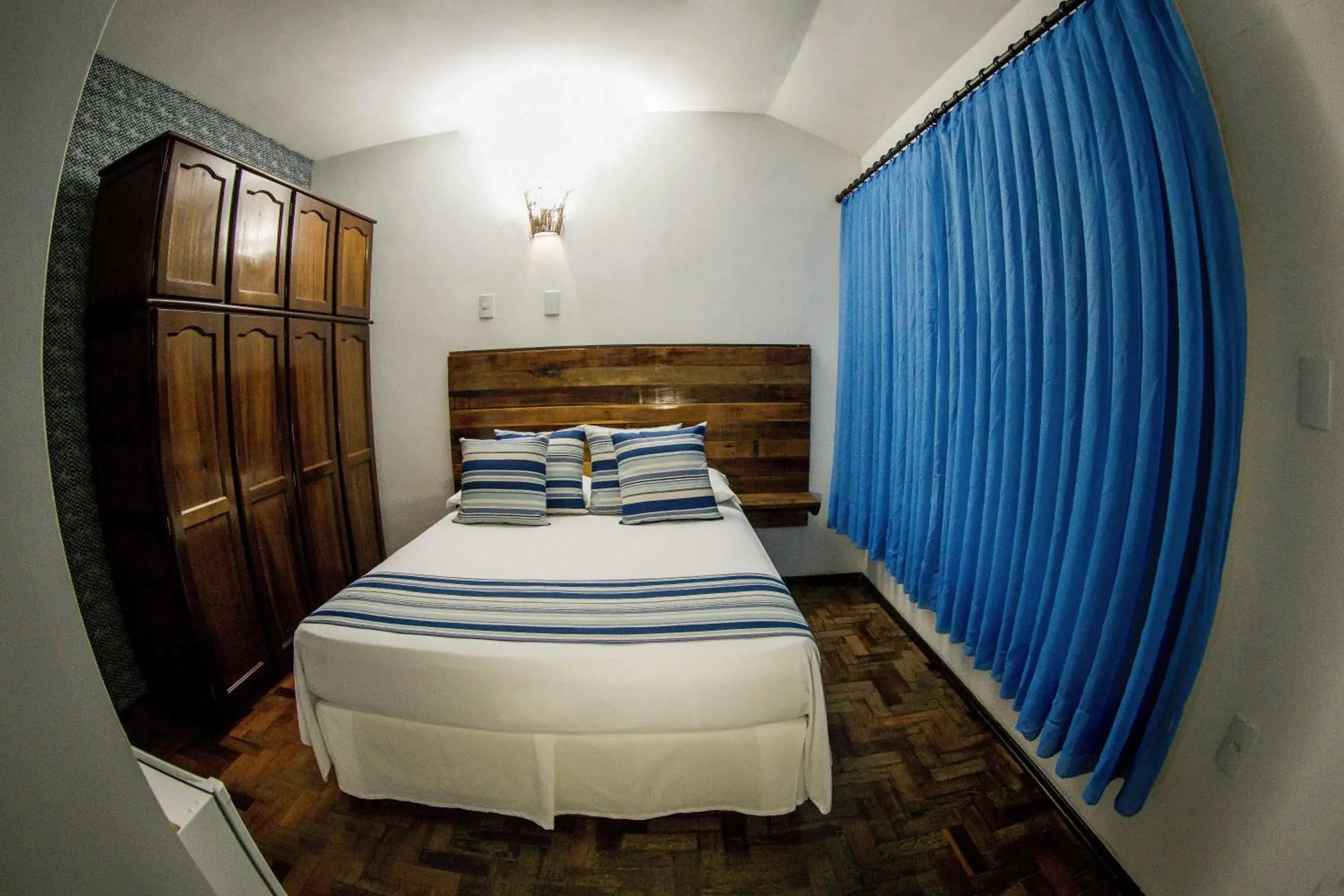 Family Room with Mountain View - single occupancy in Pousada Casarão Family Room with Mountain View - single occupancy in Pousada Casarão