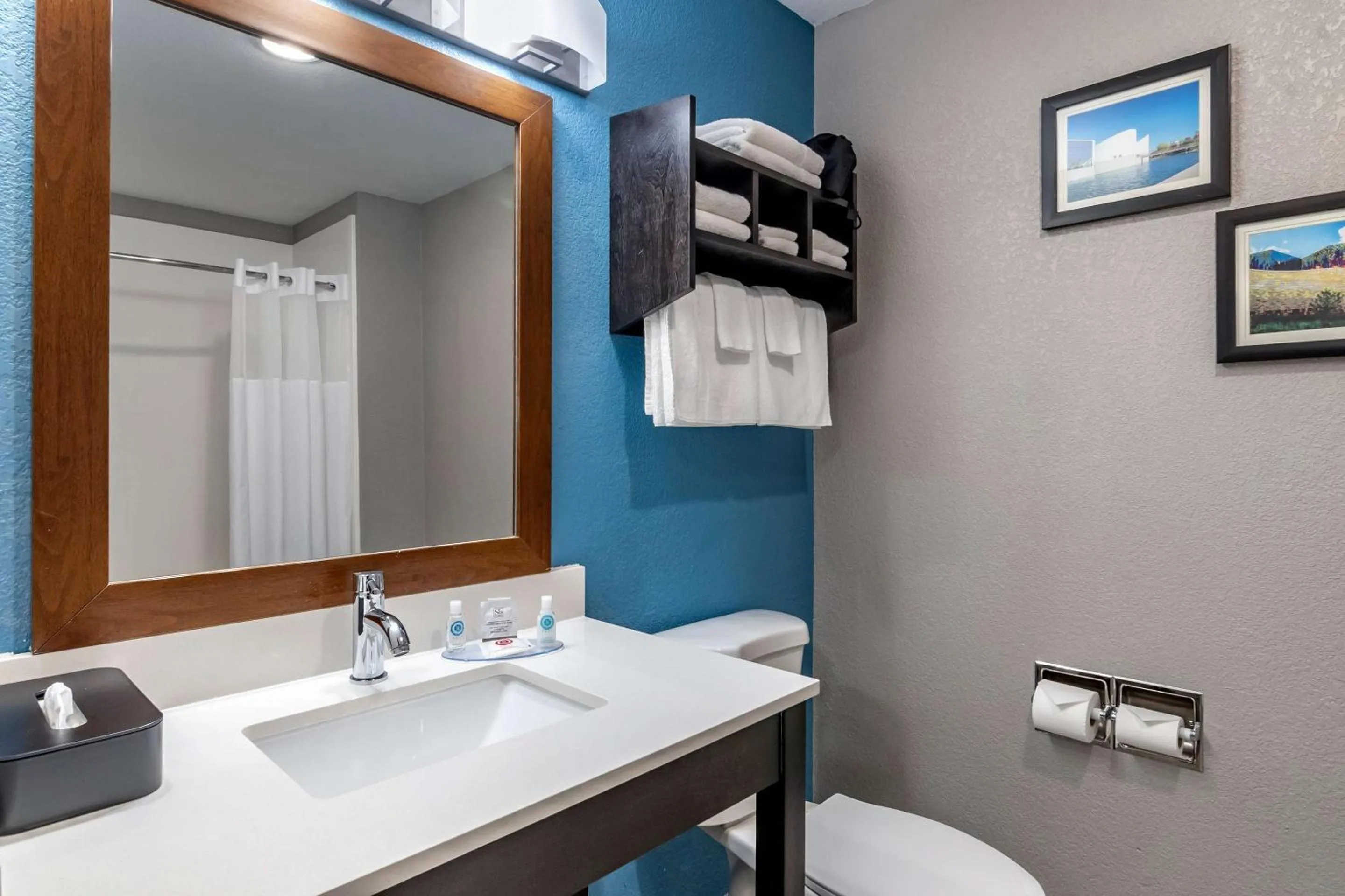 Bedroom in Comfort Inn & Suites Emporia