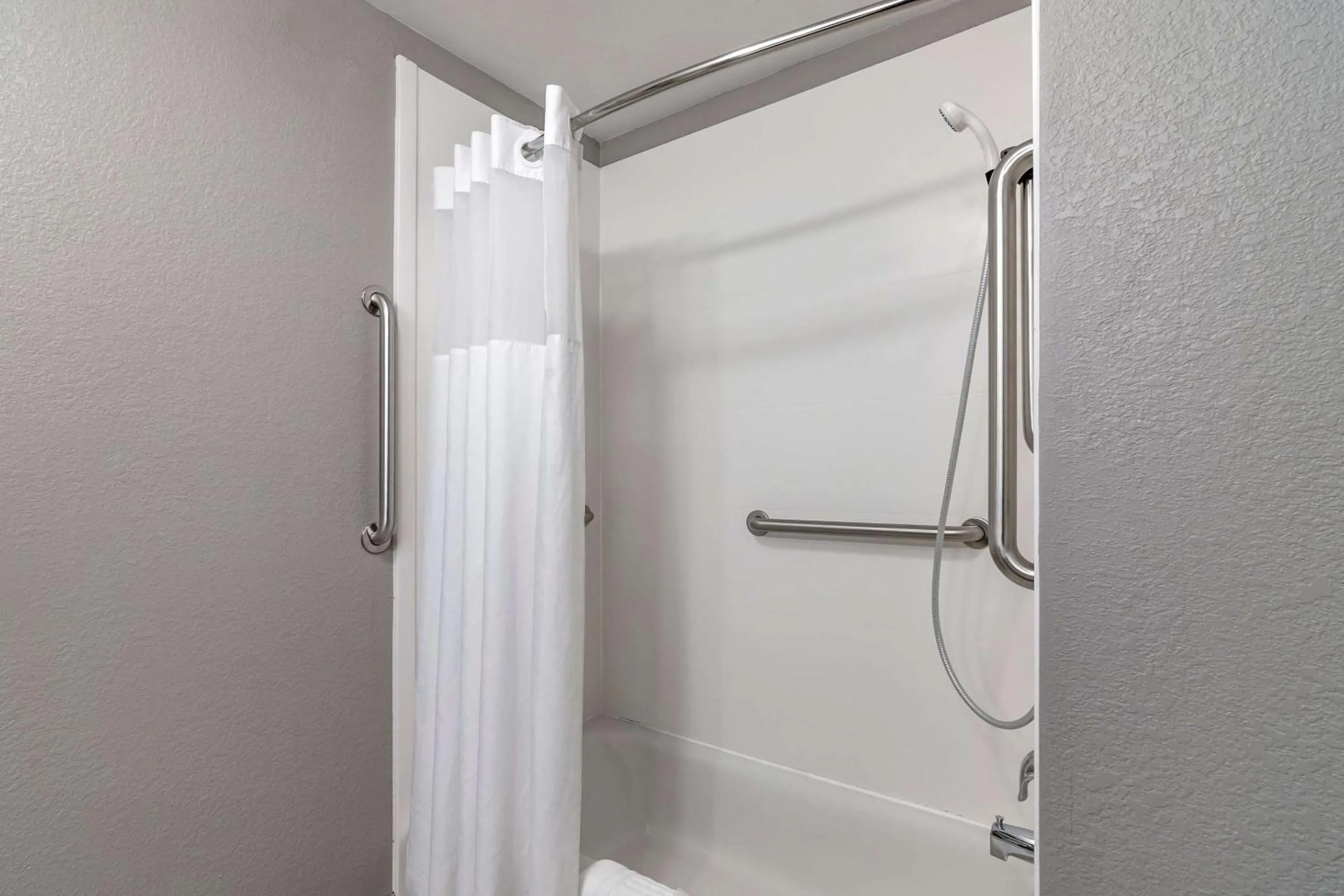 Bedroom in Comfort Inn & Suites Emporia