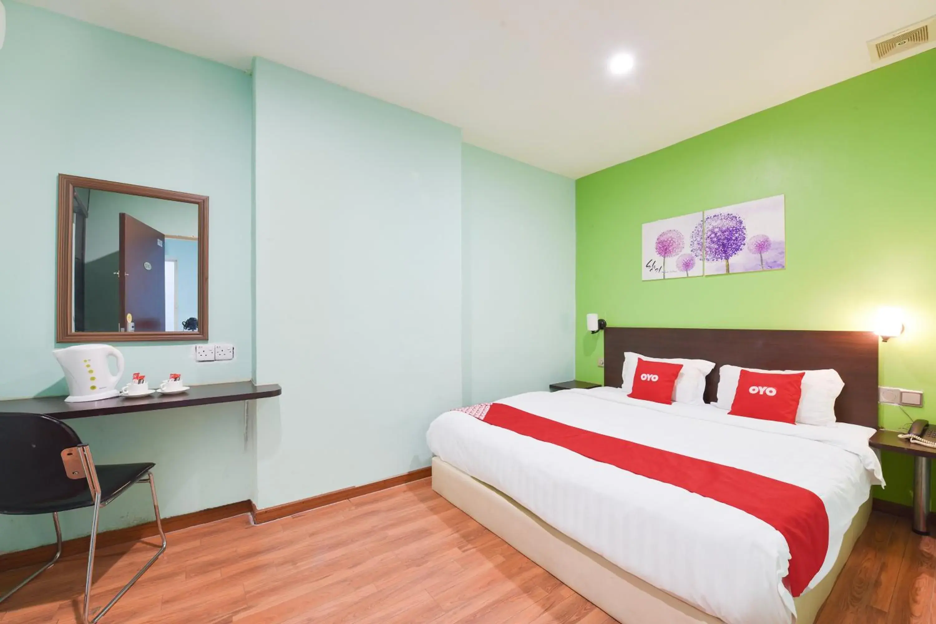 Standard Double Room in Dancenter G Home Hotel Standard Double Room in Dancenter G Home Hotel