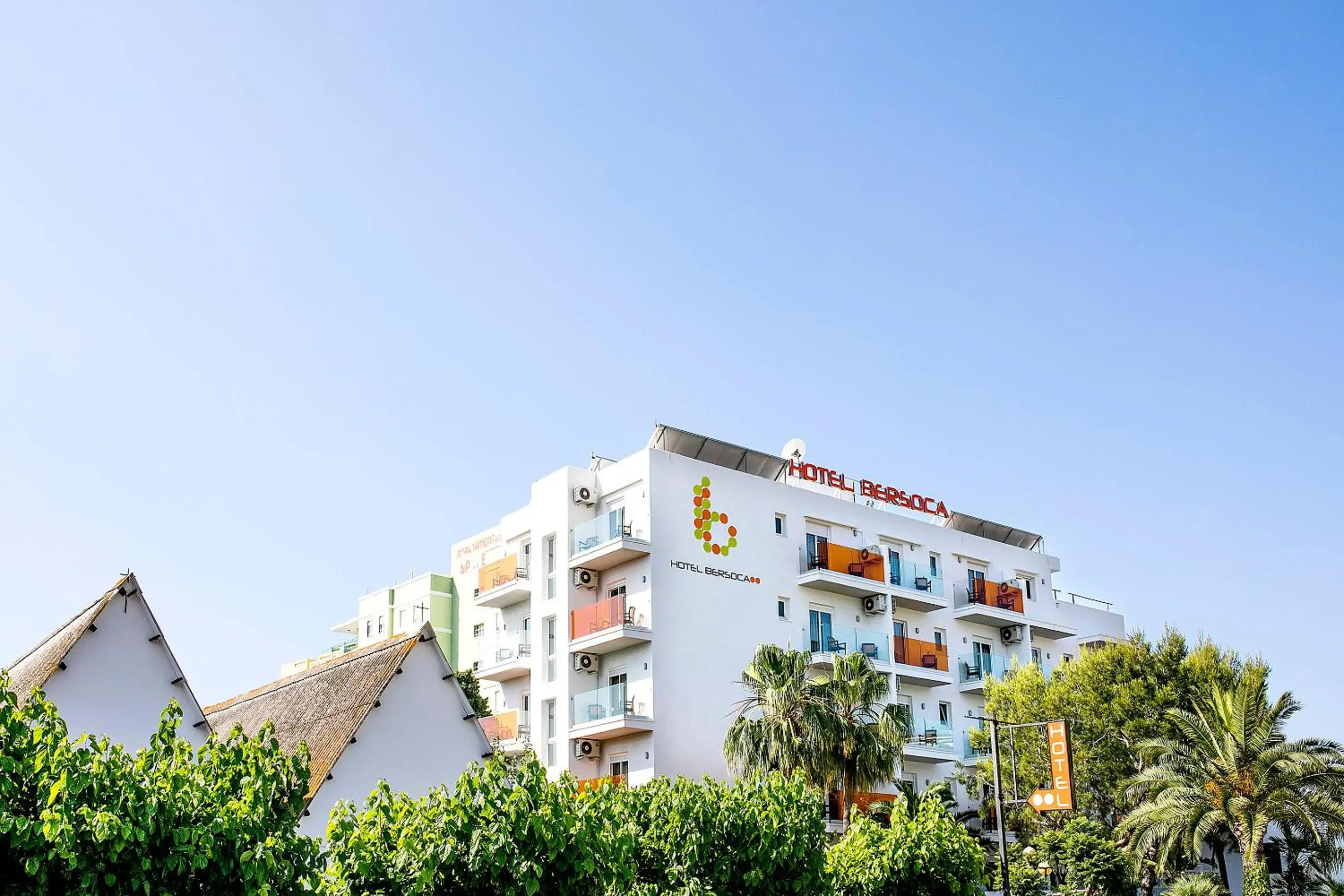 Property building in Hotel Bersoca Property building in Hotel Bersoca