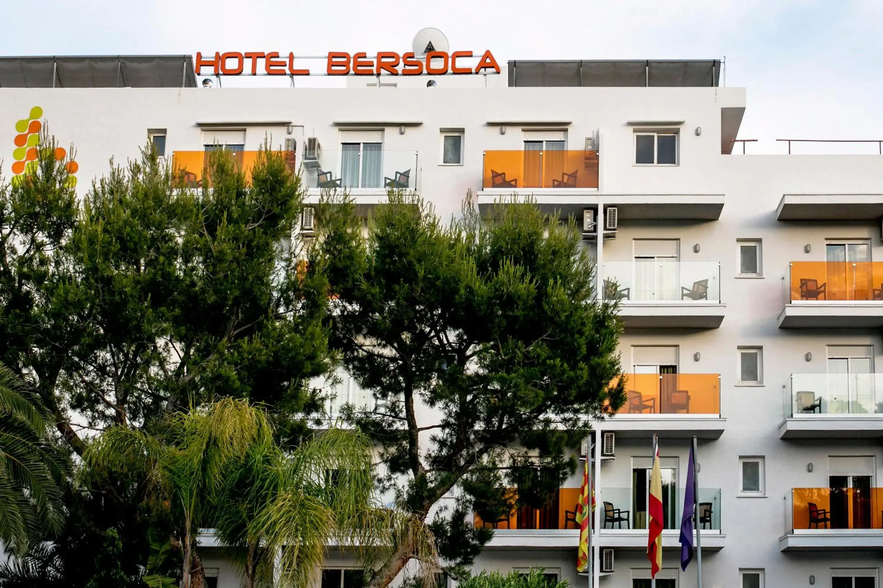 Property building in Hotel Bersoca Property building in Hotel Bersoca