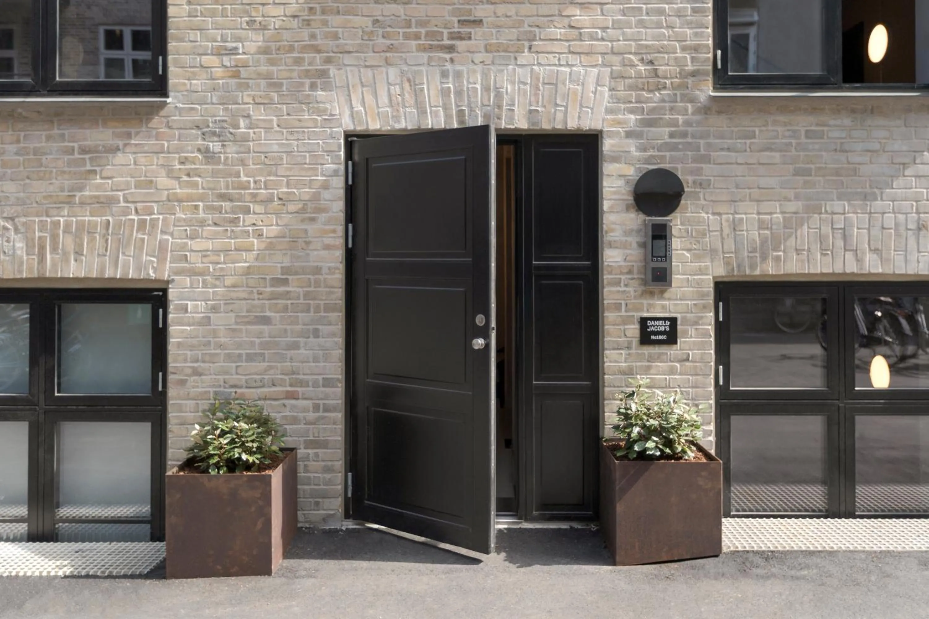No186 apartments by Daniel&Jacob's