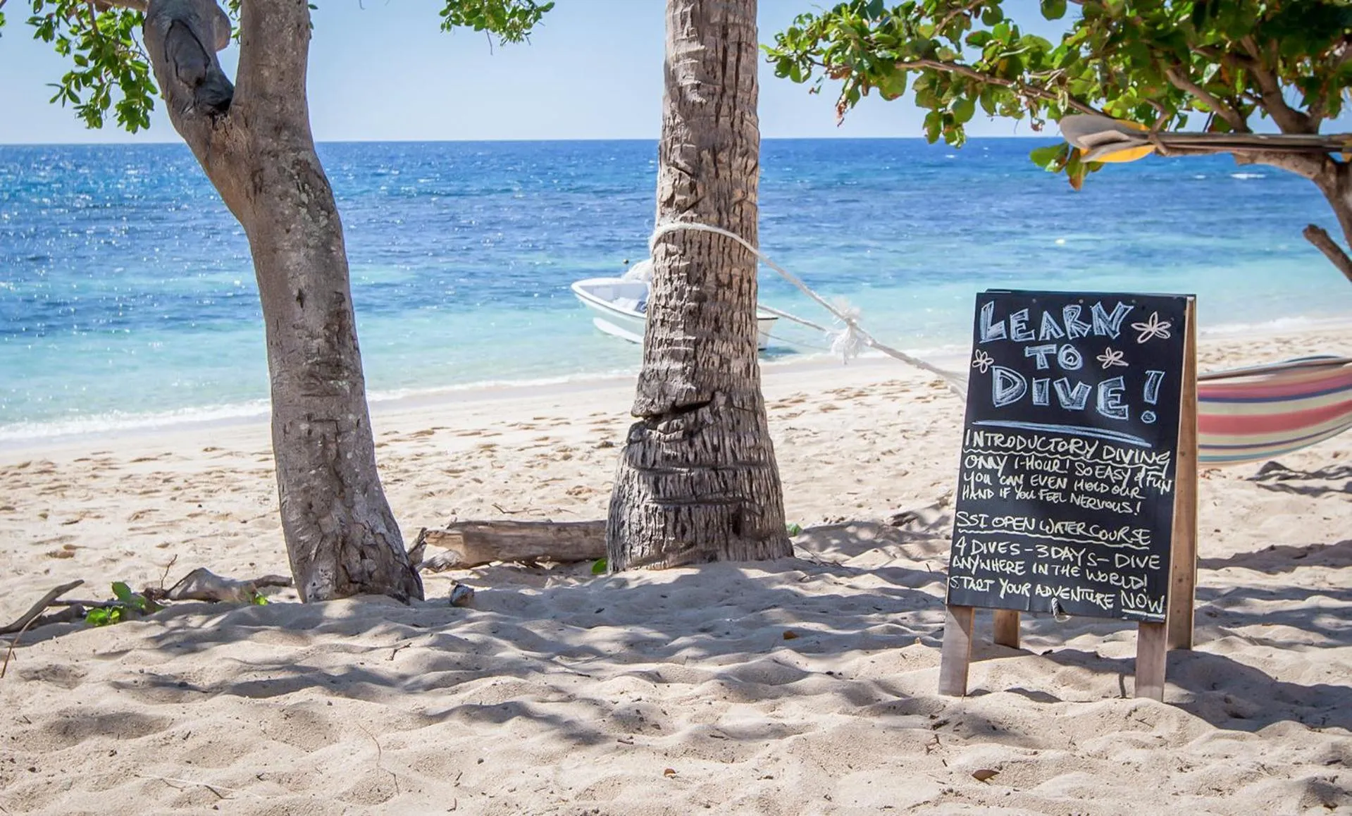 Barefoot Kuata Island Resort