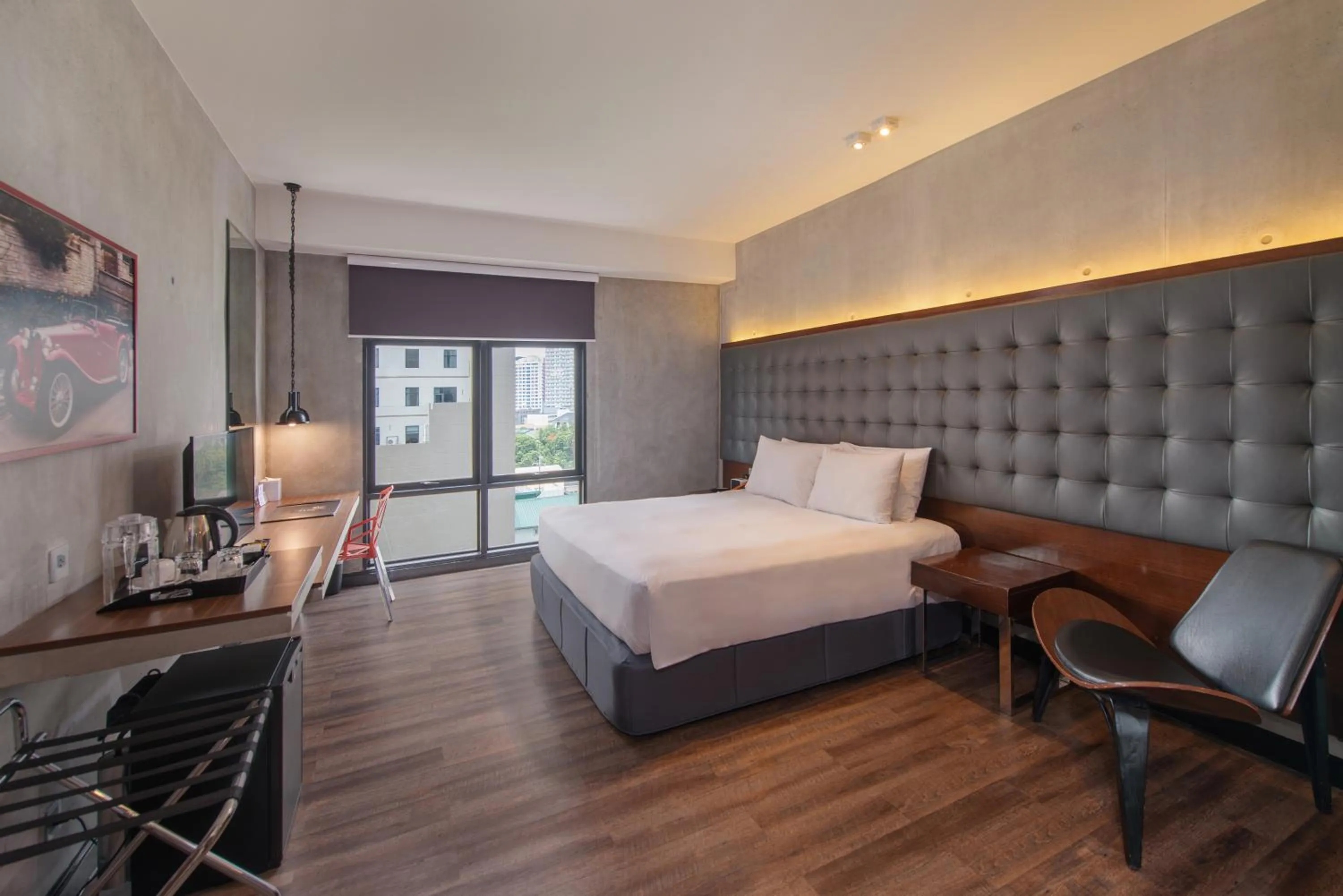 Bedroom, Bed in The B Hotel Quezon City