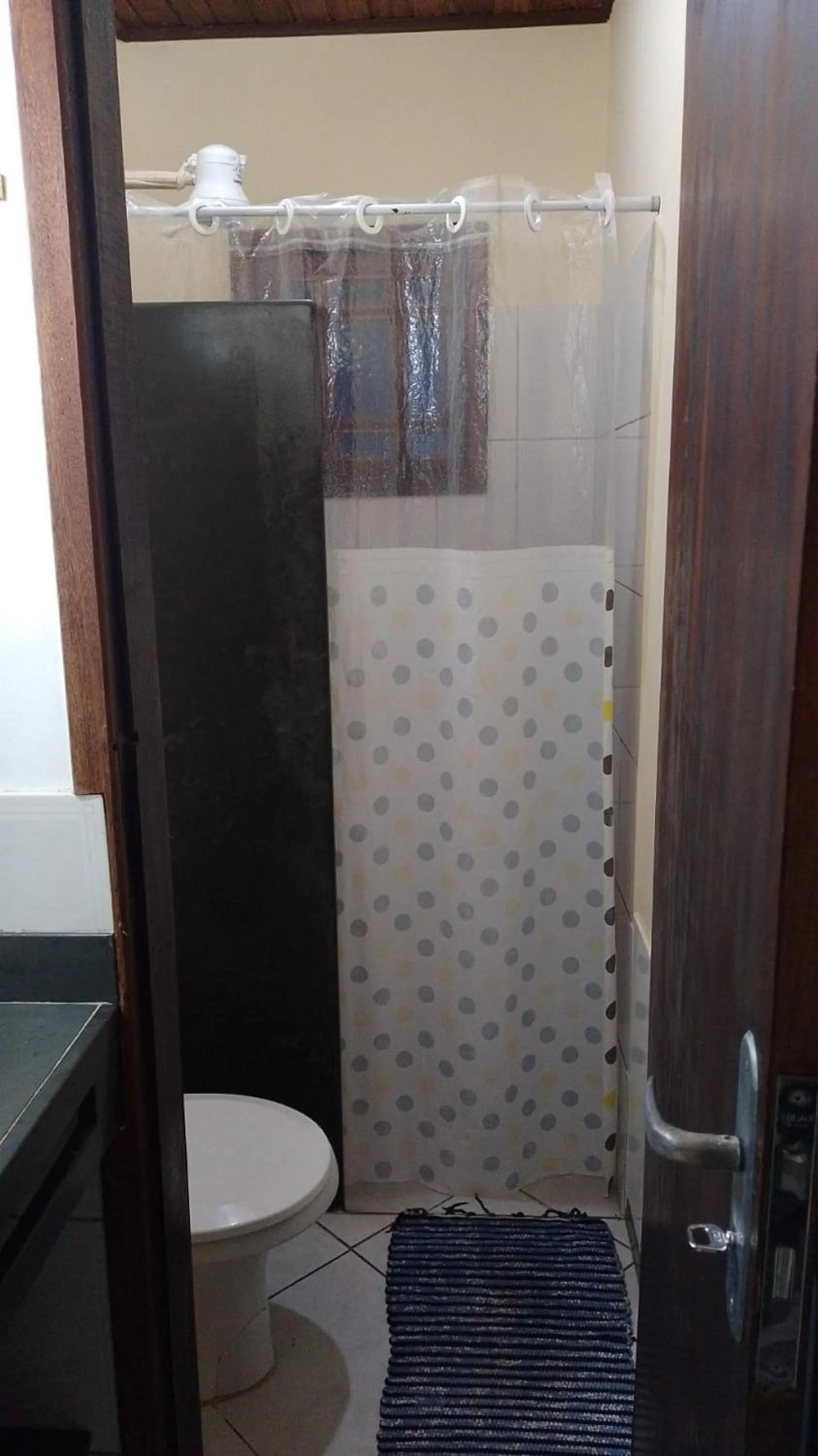 Shower in Hospedagem La Casa Agus Buzios