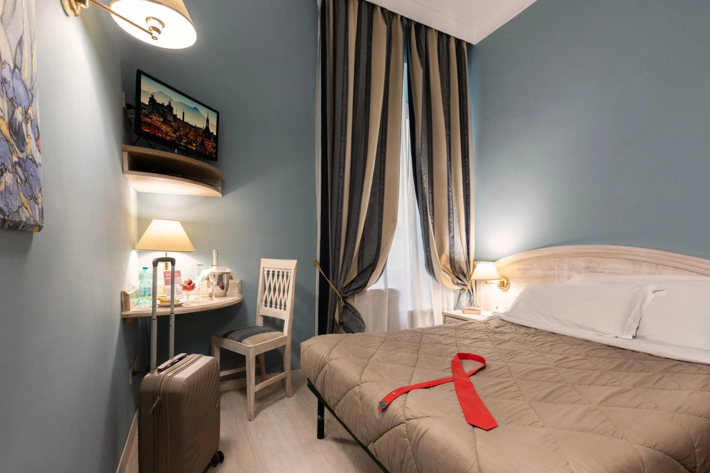 Bedroom, Bed in Piccolo Imperiale