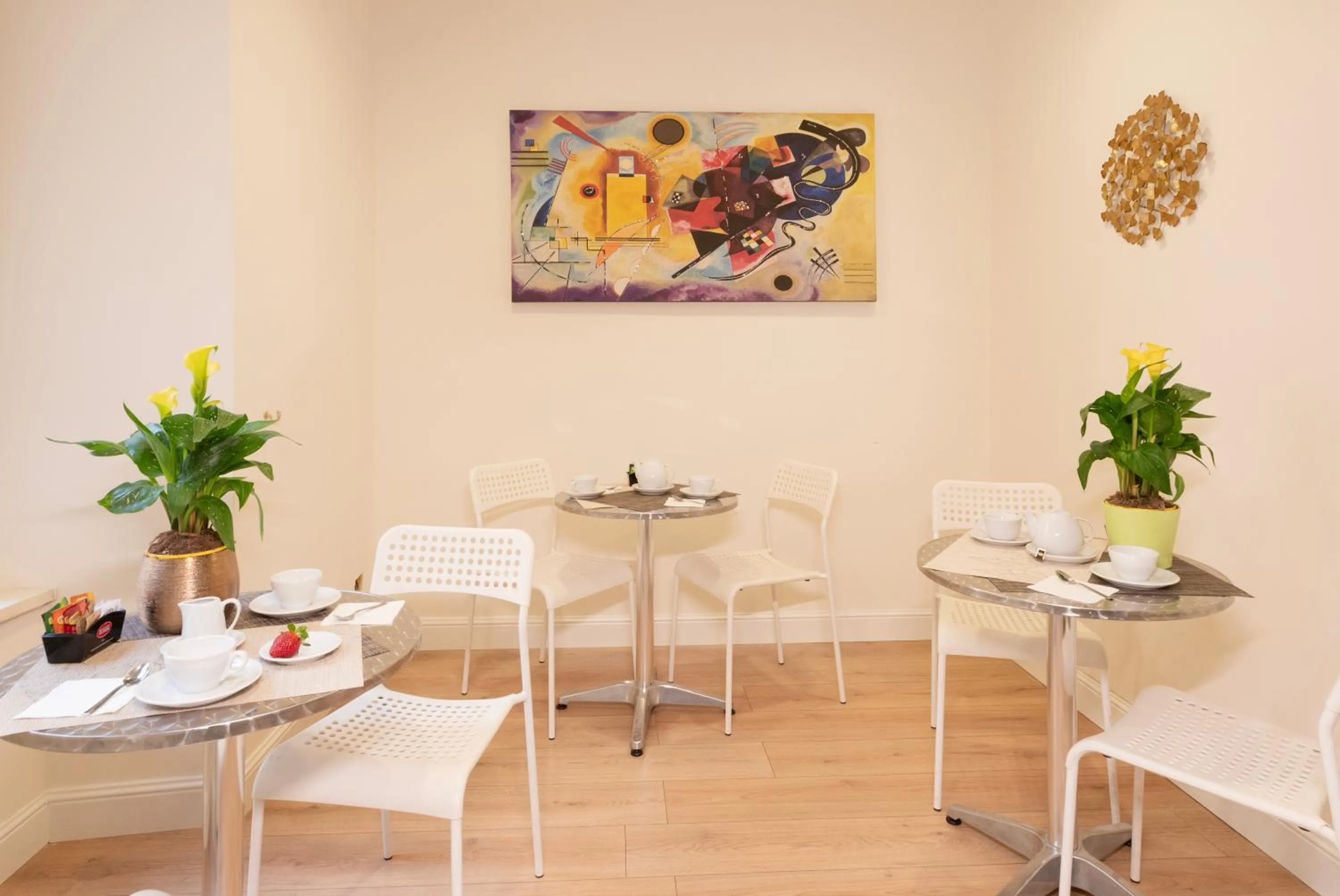 Breakfast in Piccolo Imperiale