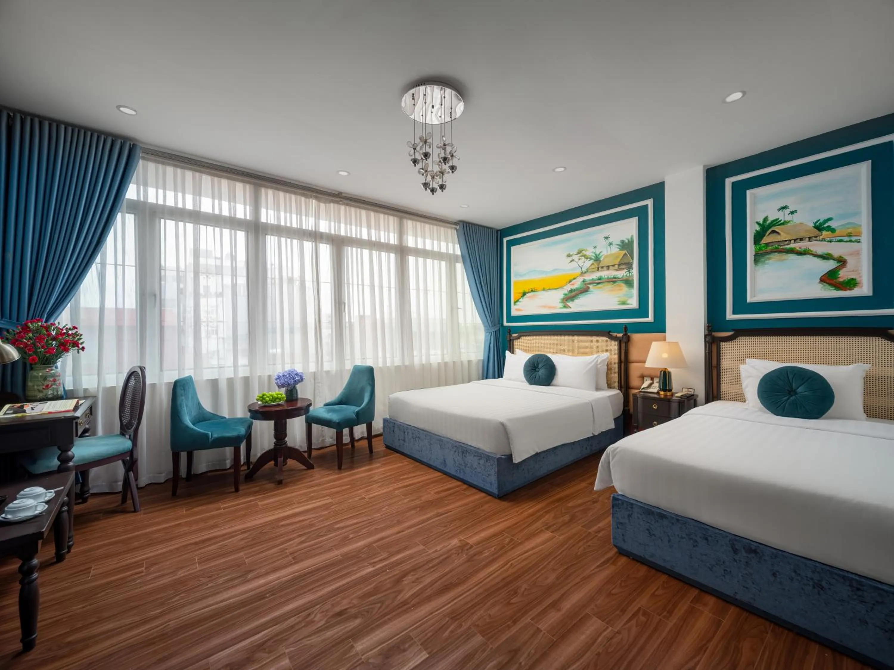 Photo of the whole room, Bed in Hanoi Chic Boutique Hotel