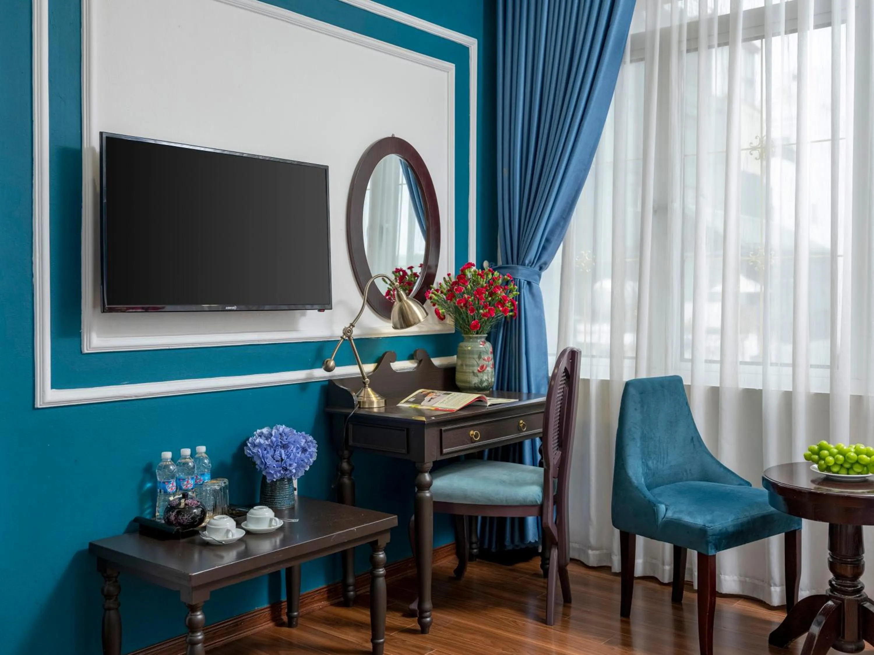 TV and multimedia in Hanoi Chic Boutique Hotel