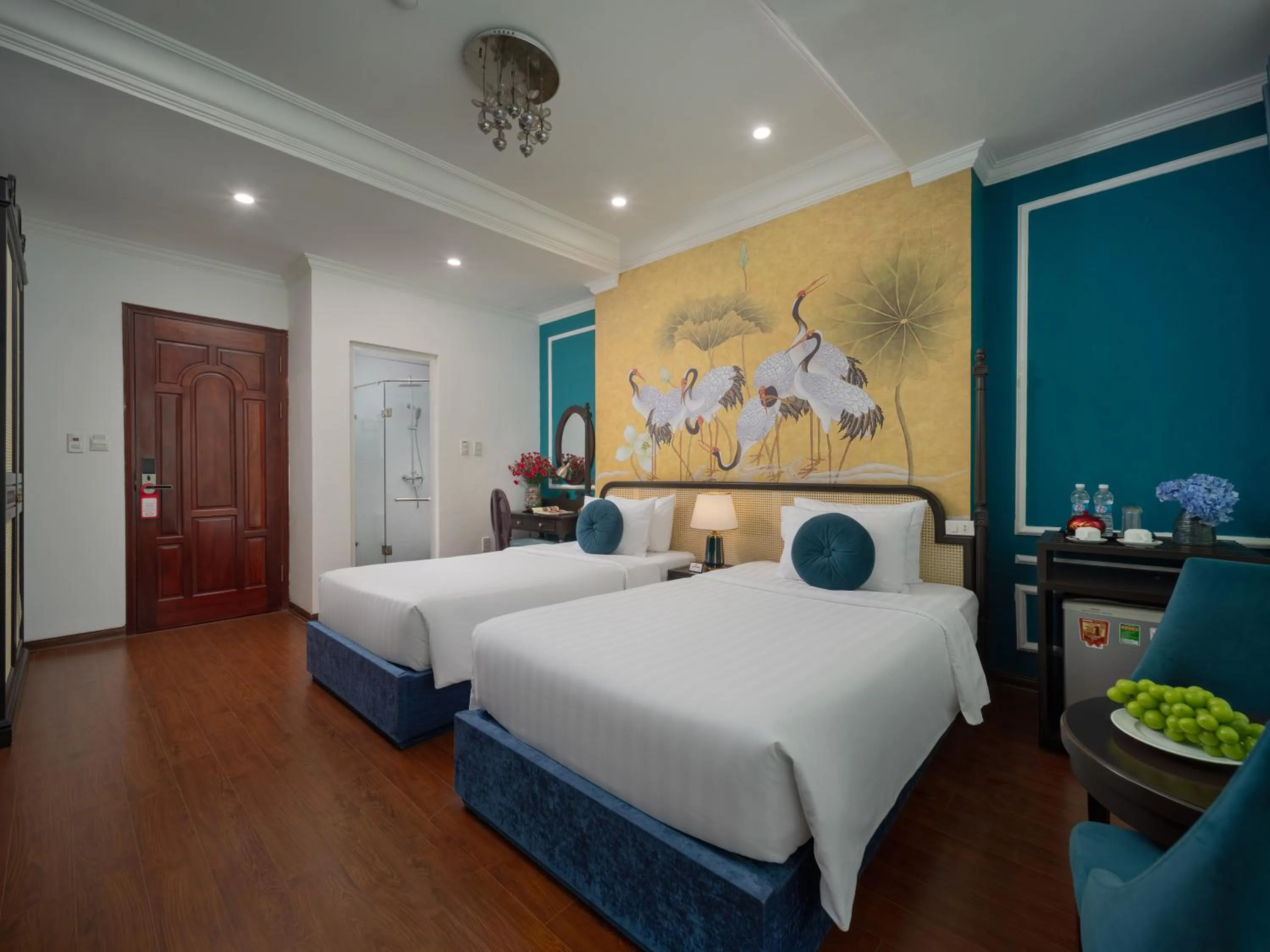 Photo of the whole room, Bed in Hanoi Chic Boutique Hotel