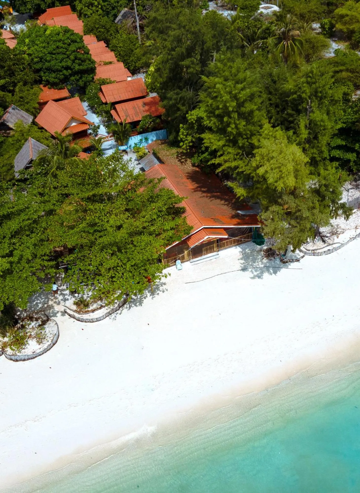 Property building in Coco Beach Bungalows