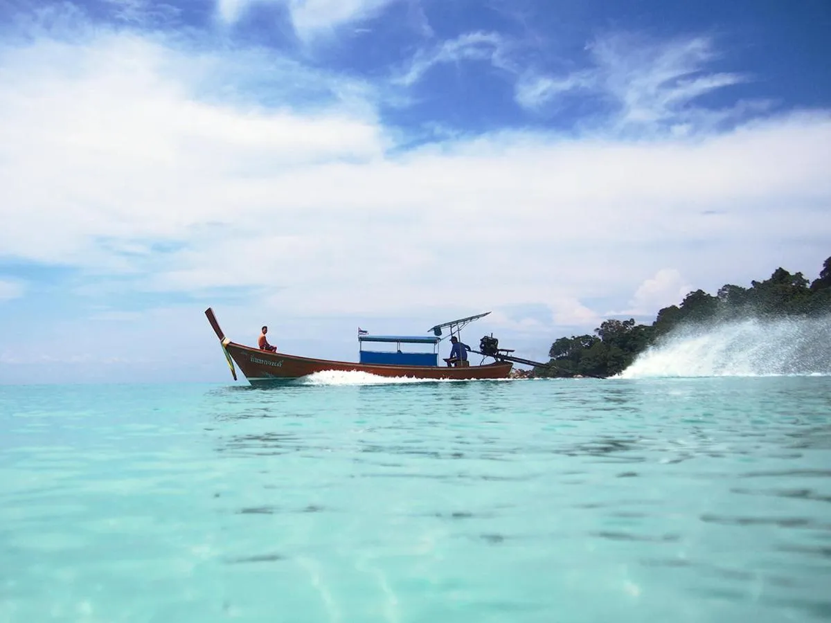 Diving in Coco Beach Bungalows